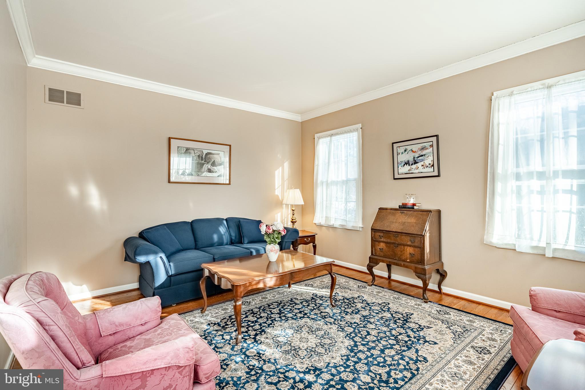 1261 KNOLLWOOD DRIVE