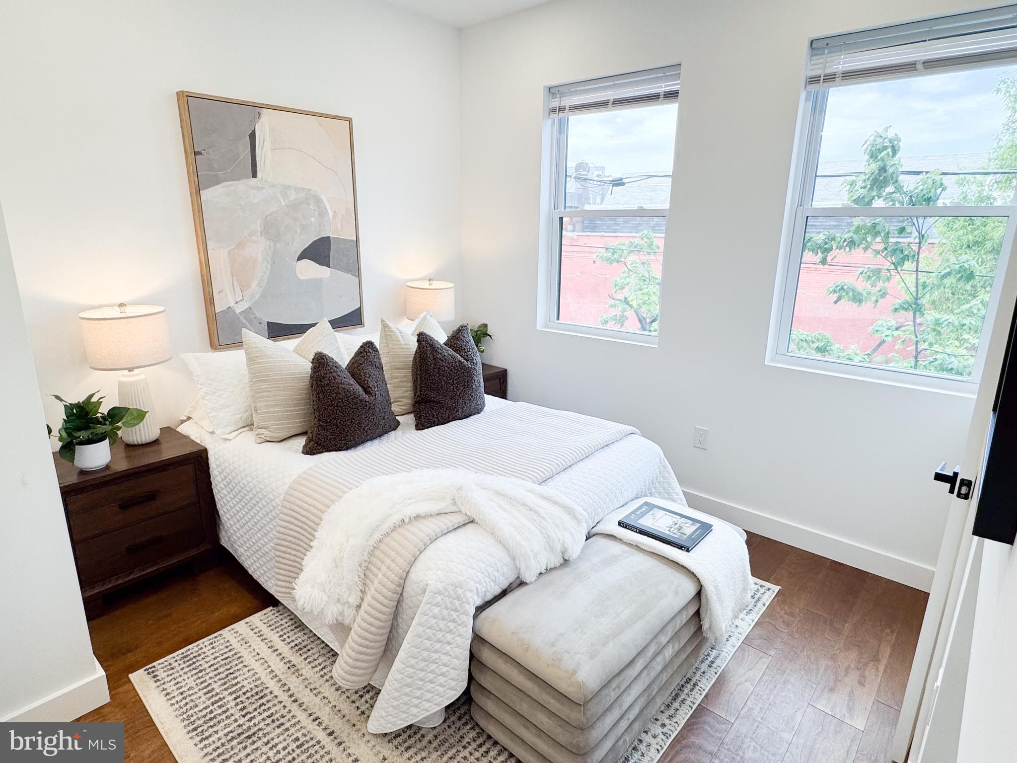 NORRIS SQUARE - Residential