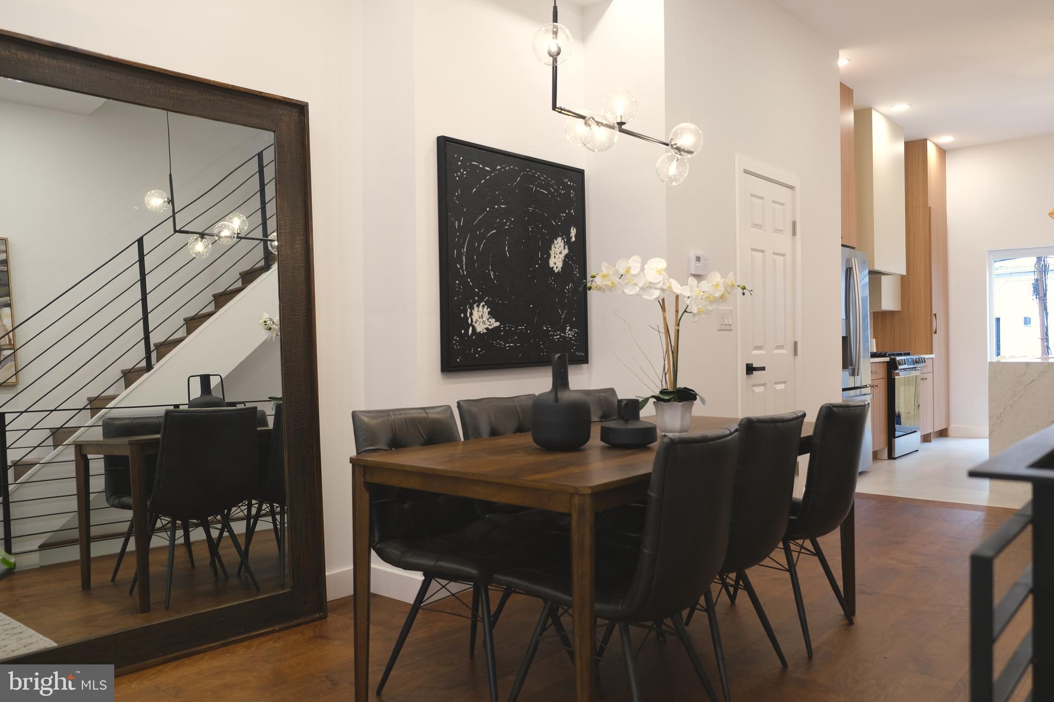 NORRIS SQUARE - Residential