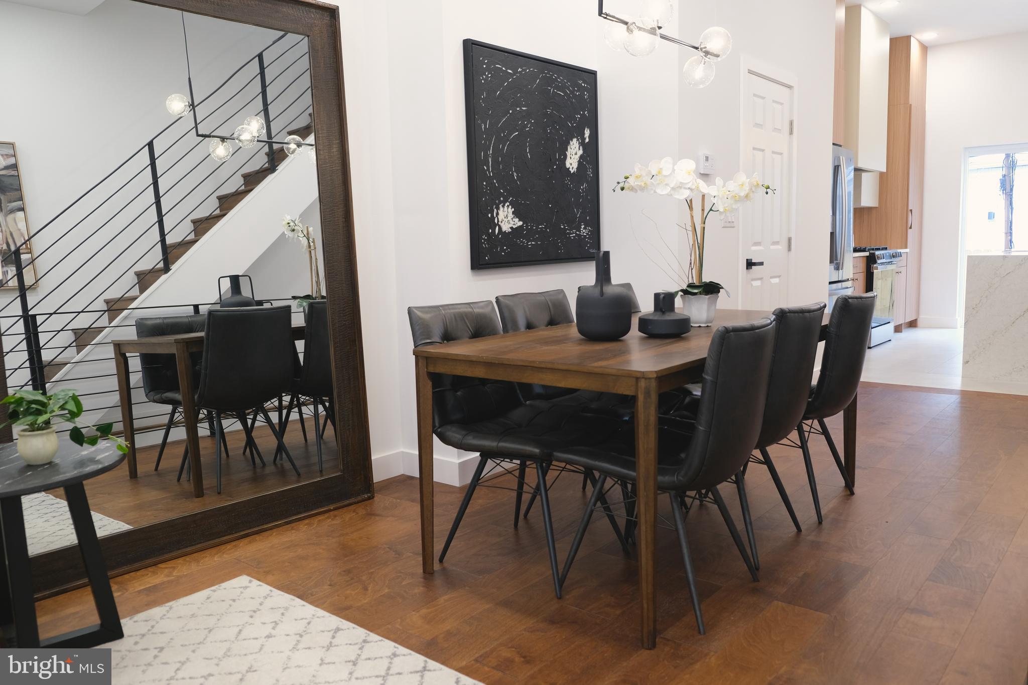 NORRIS SQUARE - Residential