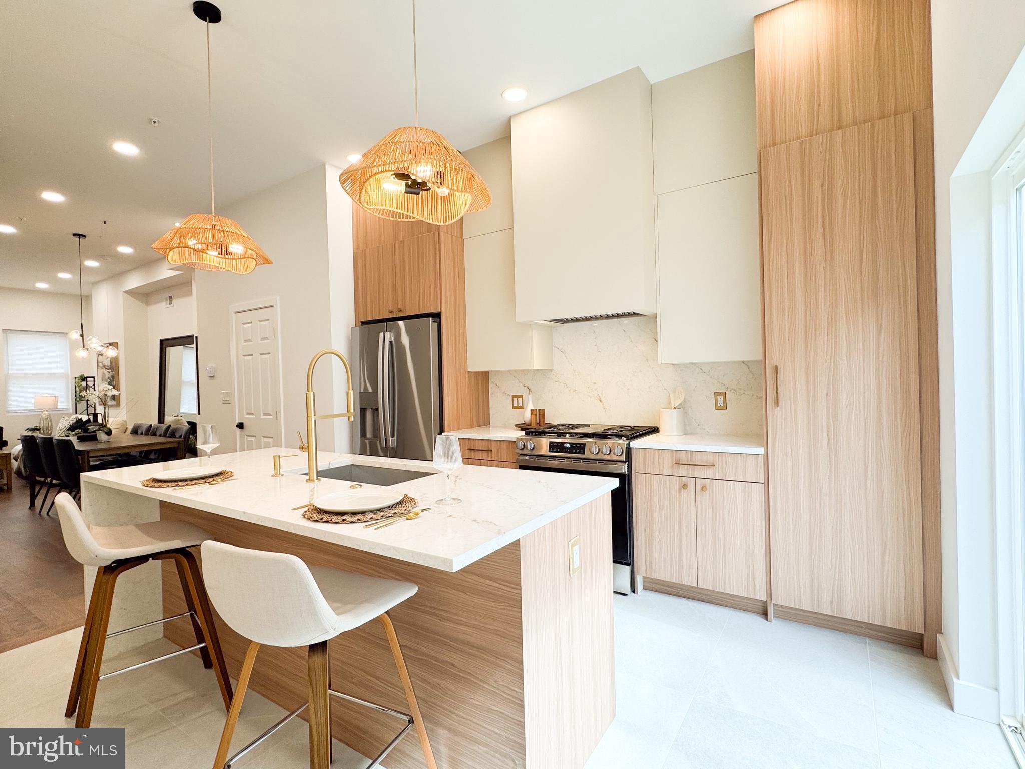 NORRIS SQUARE - Residential