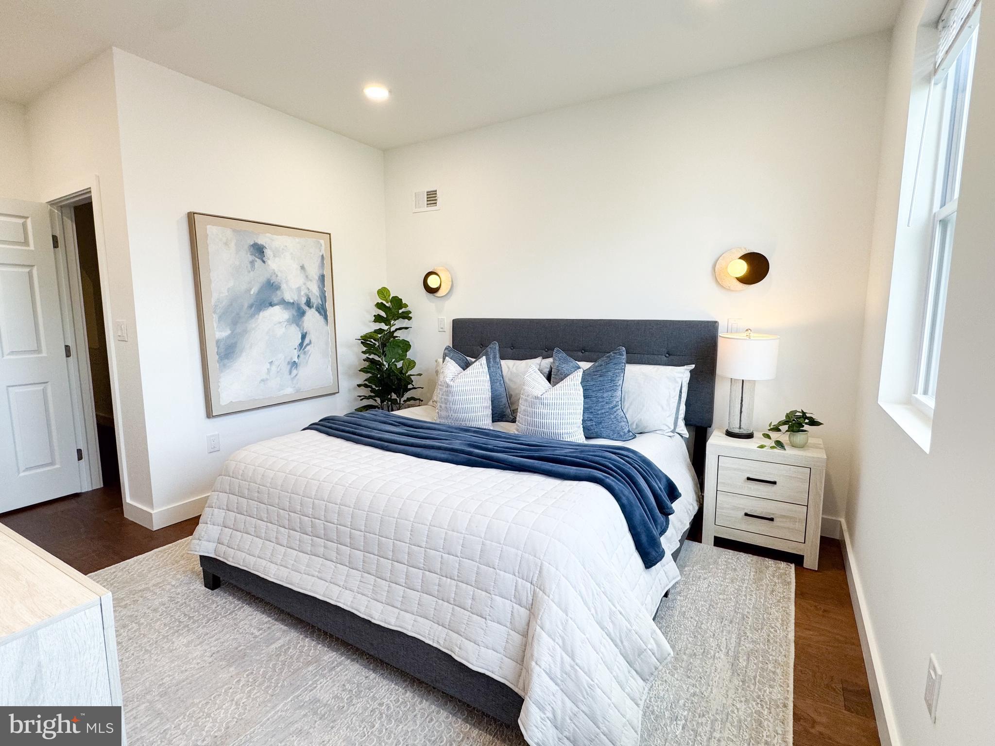 NORRIS SQUARE - Residential