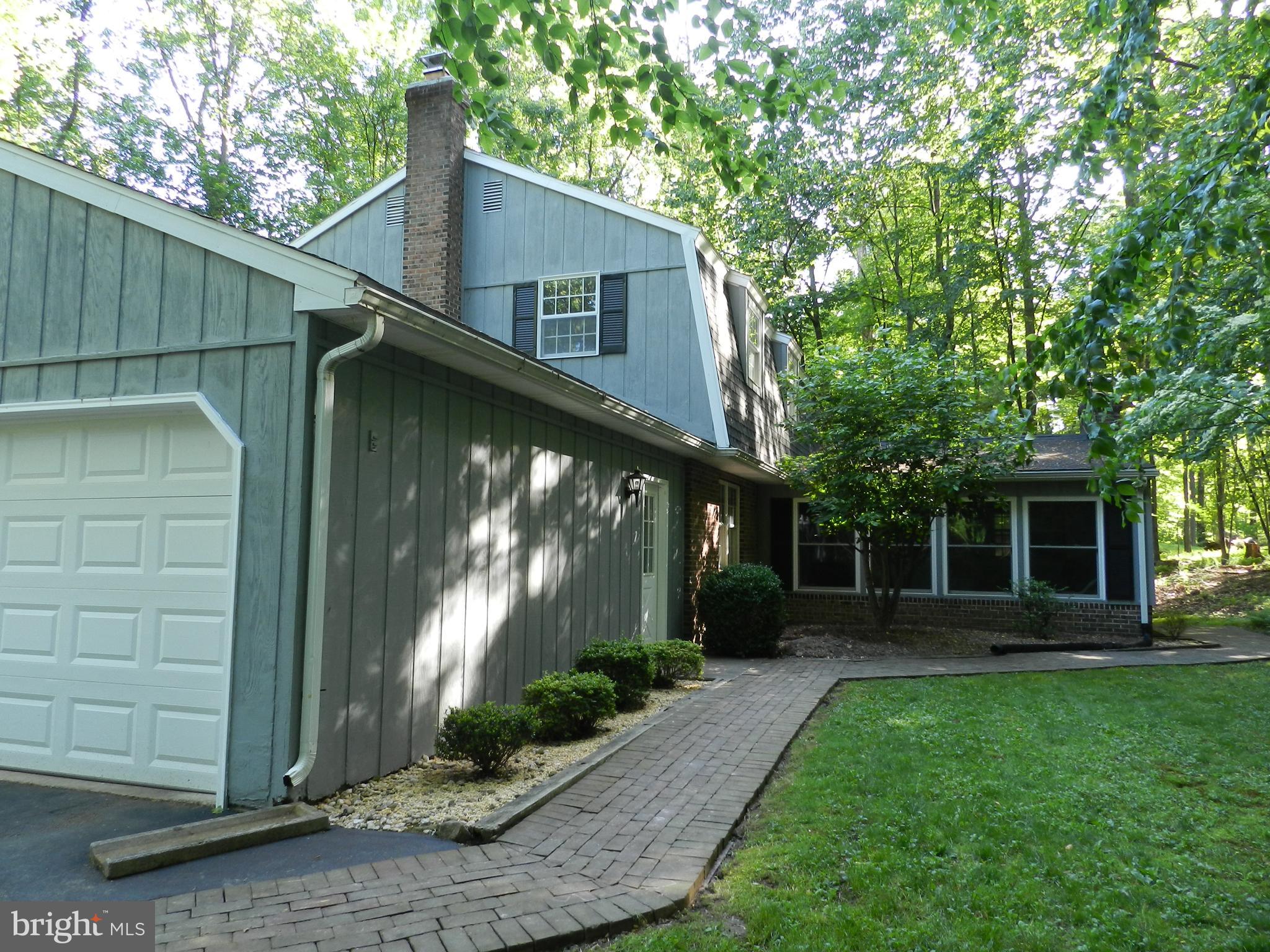 794 GRAND MANOR DRIVE