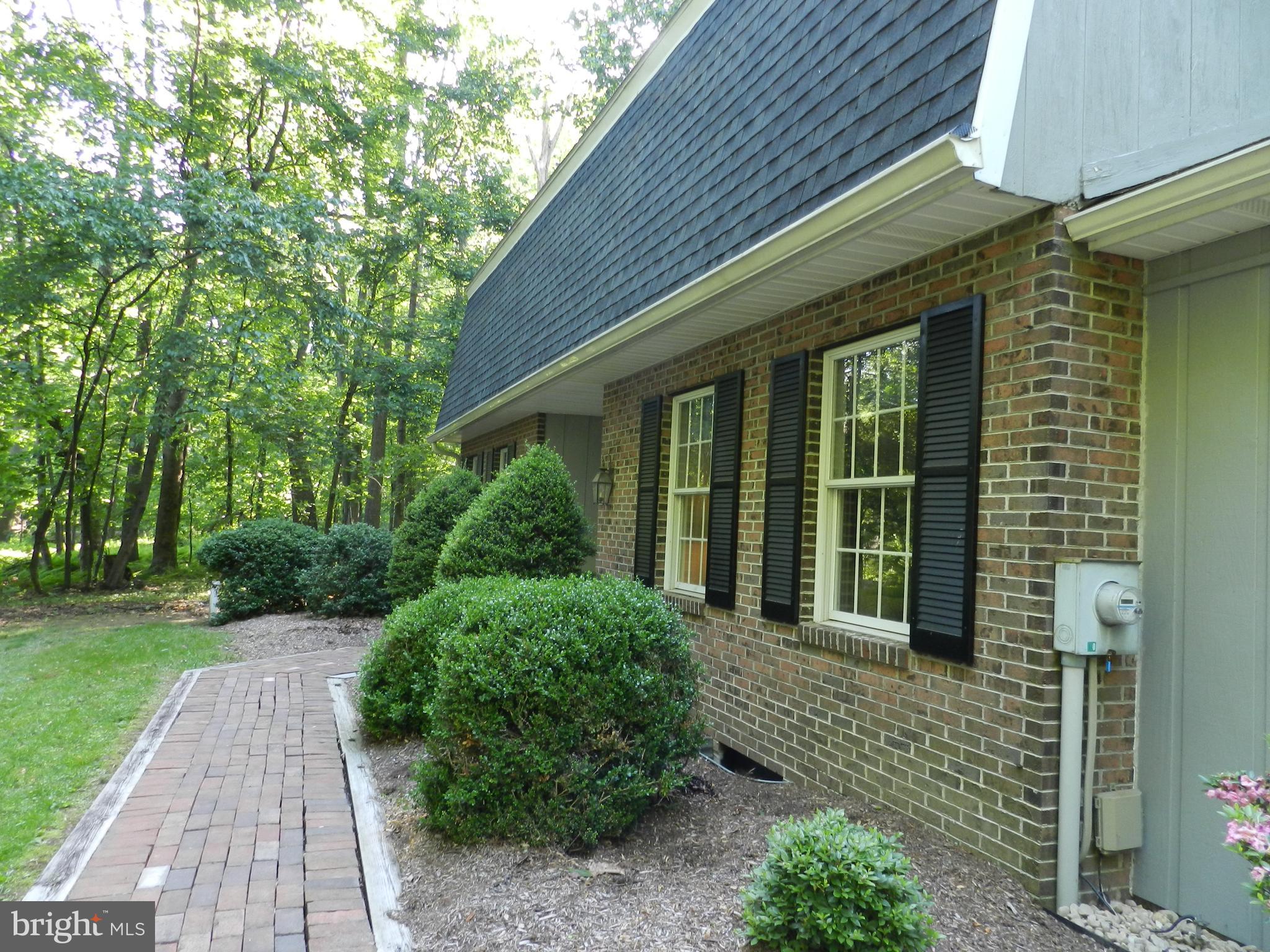 794 GRAND MANOR DRIVE