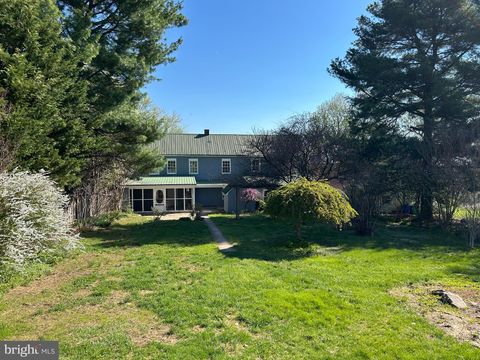 Tiny photo for 210 E Main Street, BURKITTSVILLE, MD 21718 (MLS # MDFR2077568)