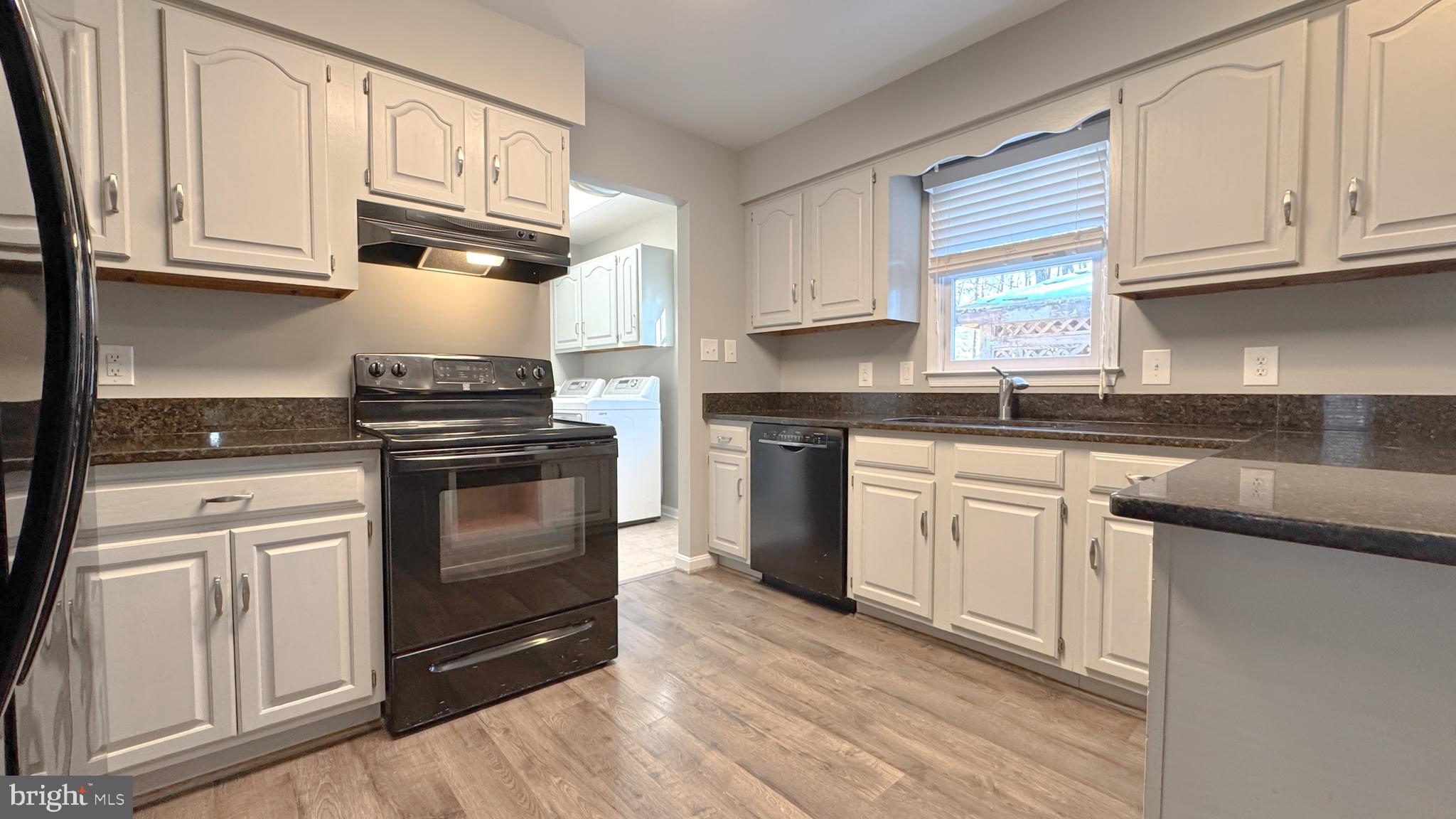 LEAVELLS CROSSING - Residential