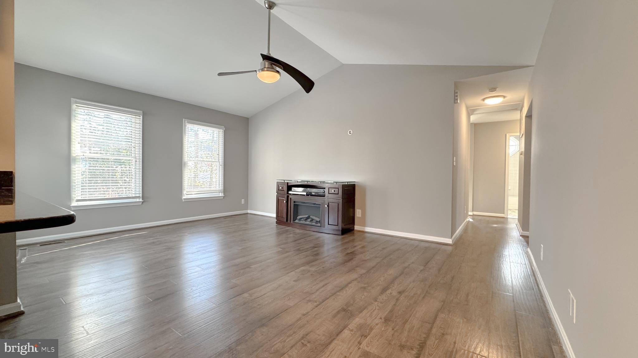 LEAVELLS CROSSING - Residential