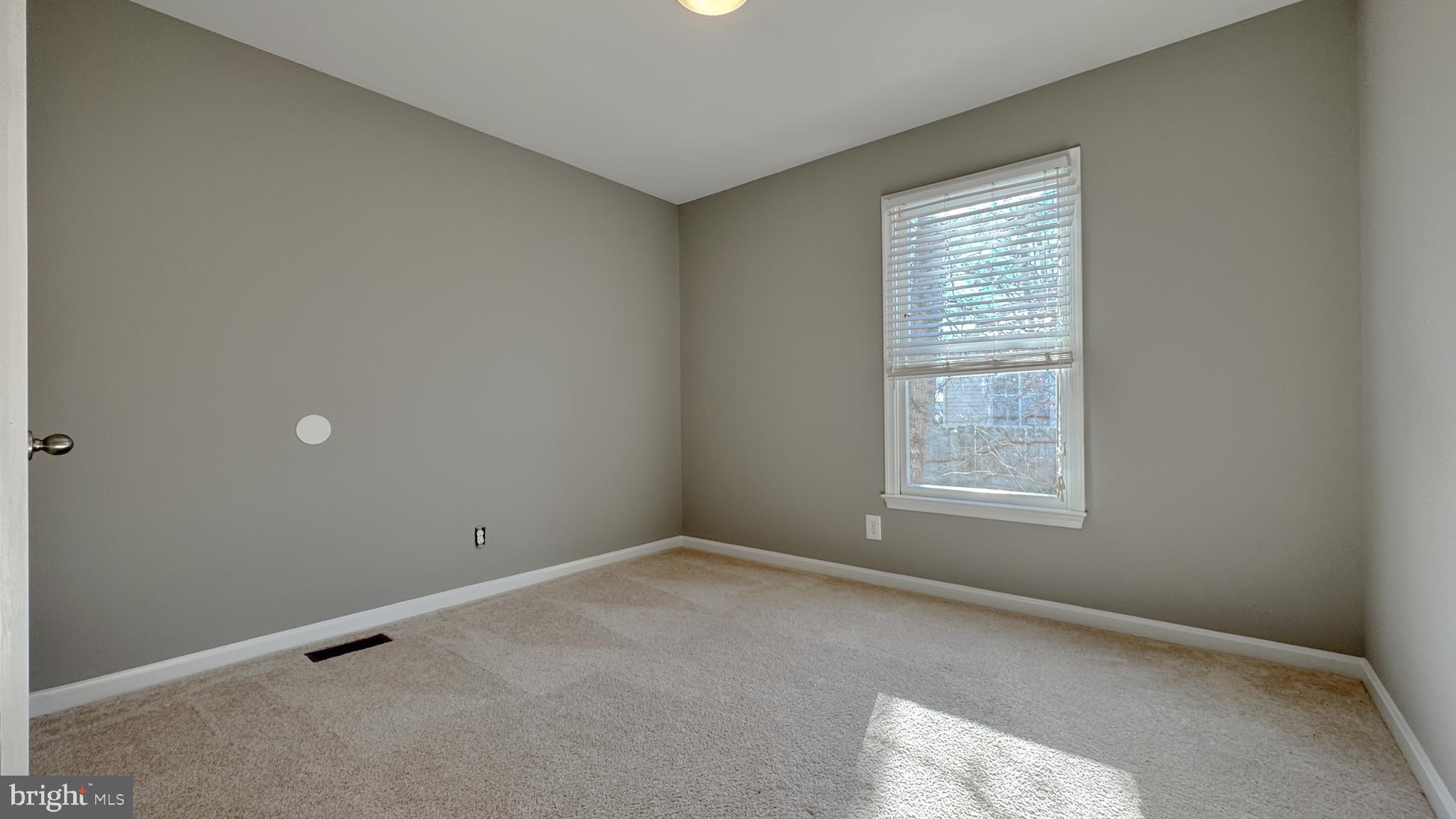 LEAVELLS CROSSING - Residential