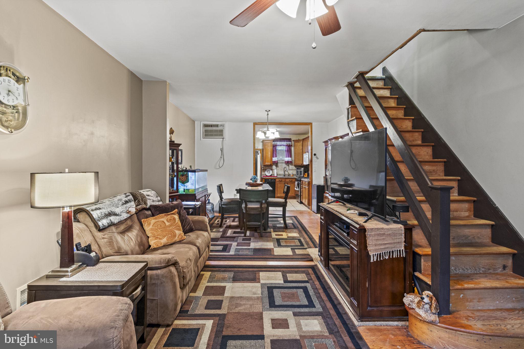 DICKINSON NARROWS - Residential