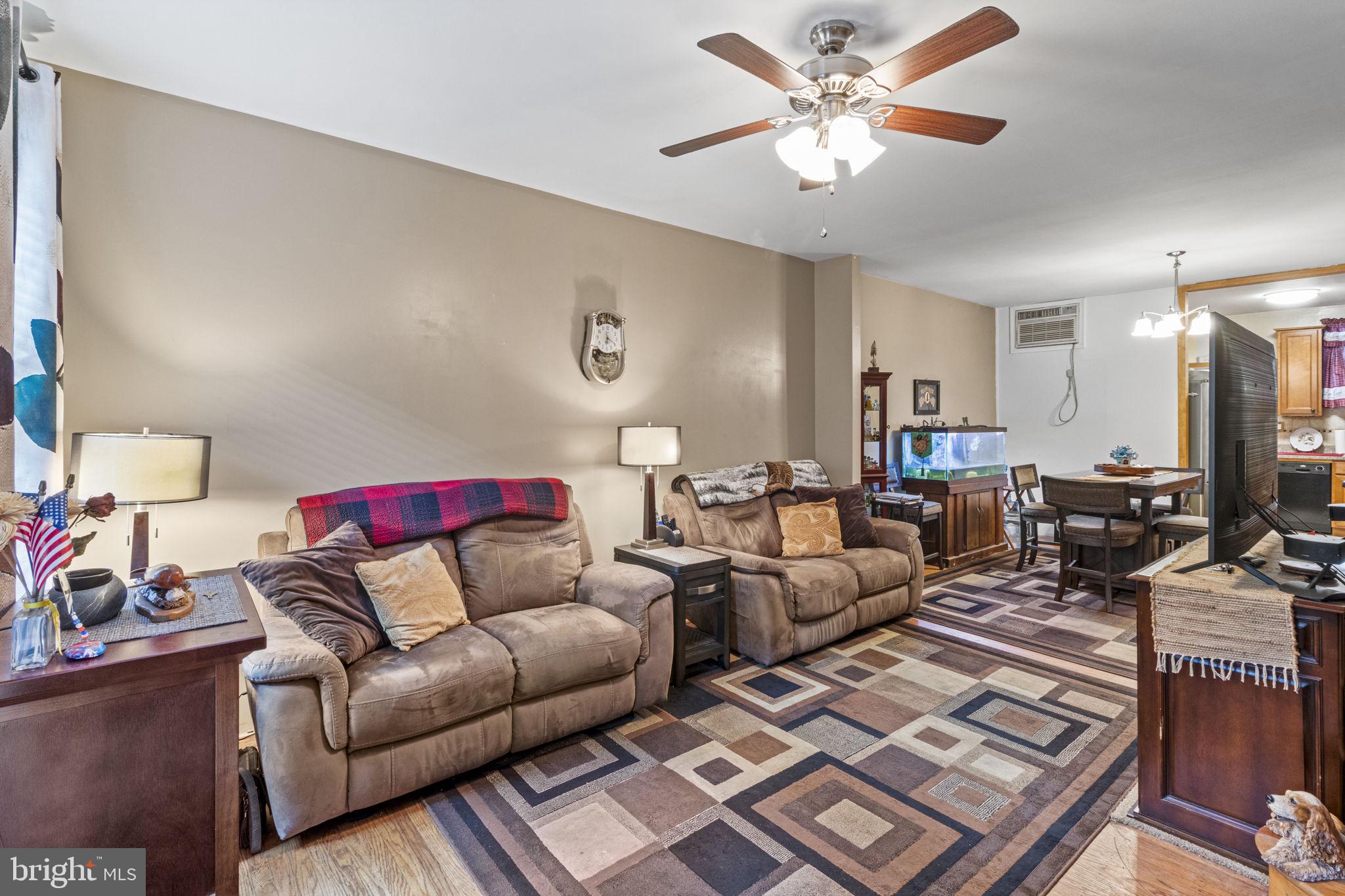 DICKINSON NARROWS - Residential