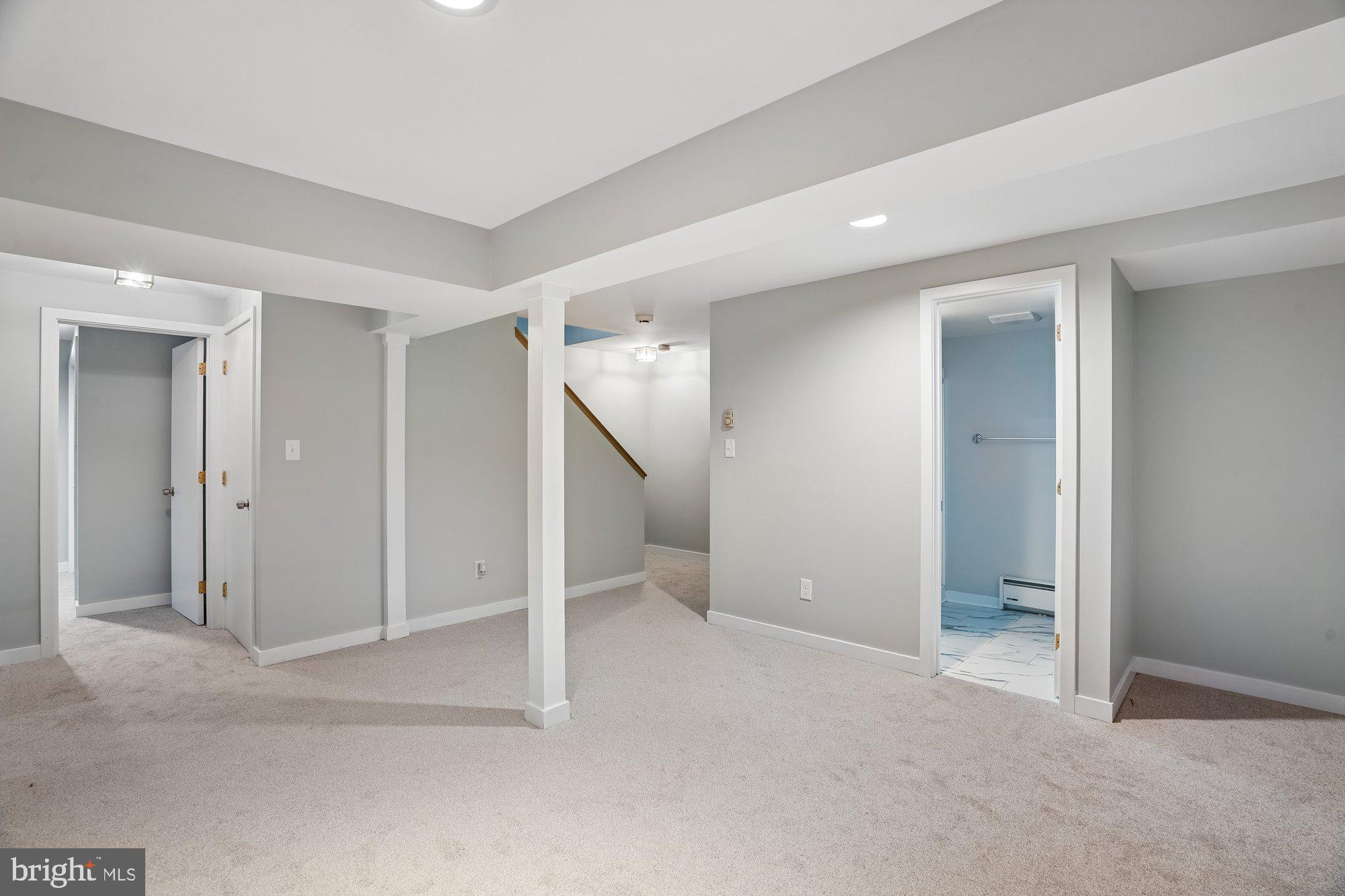 GEORGETOWN GROVE - Residential