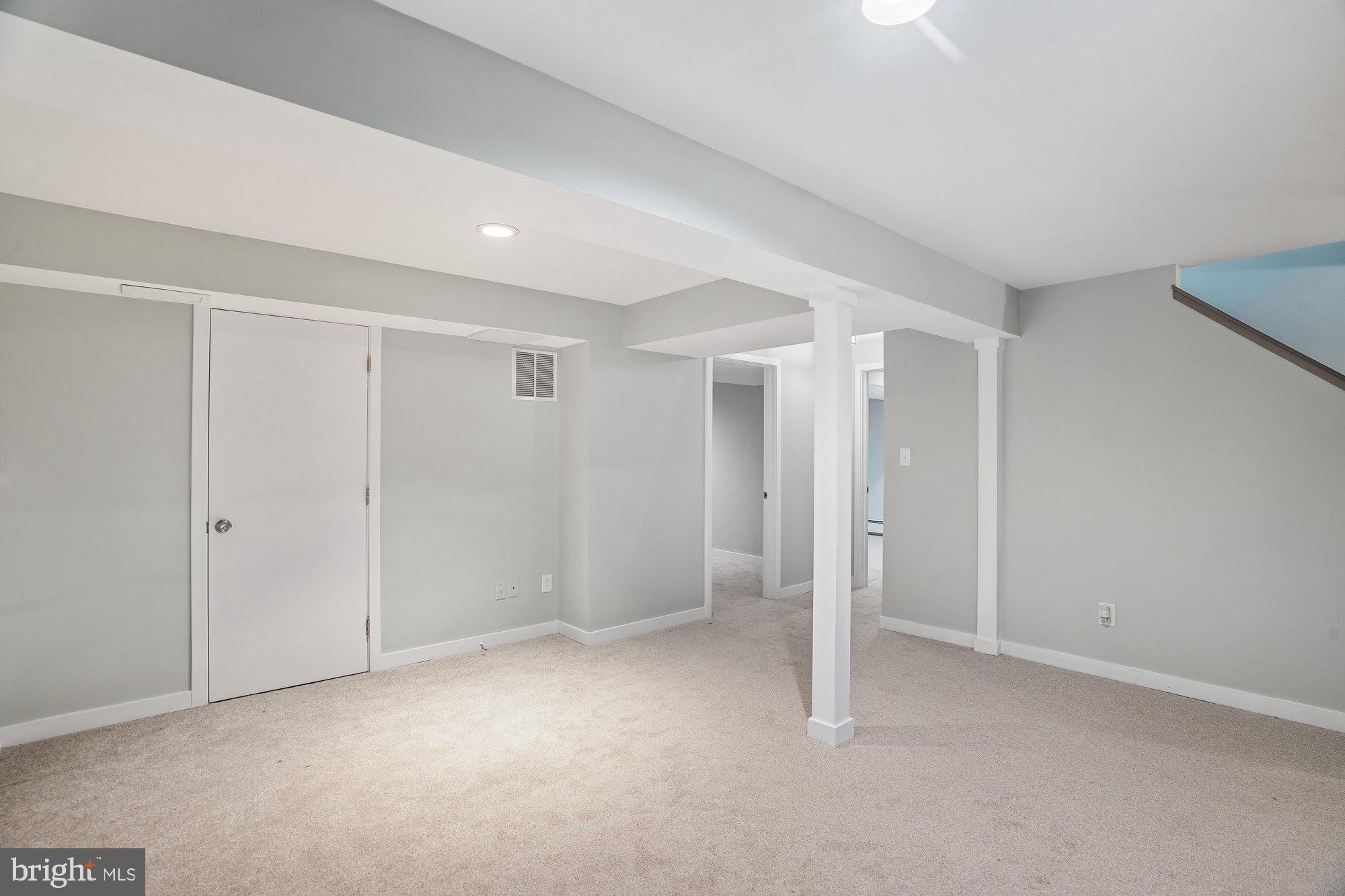 GEORGETOWN GROVE - Residential