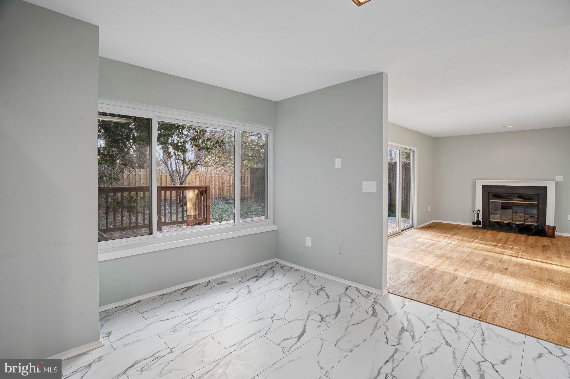 GEORGETOWN GROVE - Residential