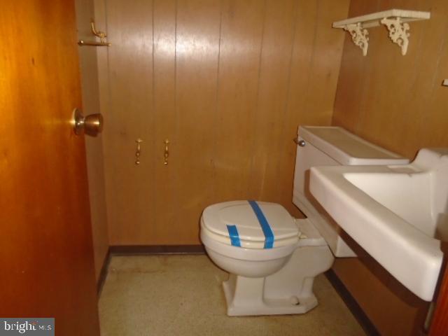 RIVIERA BEACH - Residential