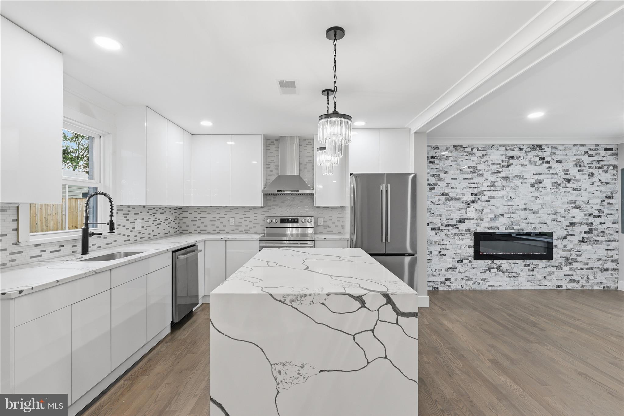 STONEWALL ACRES - Residential