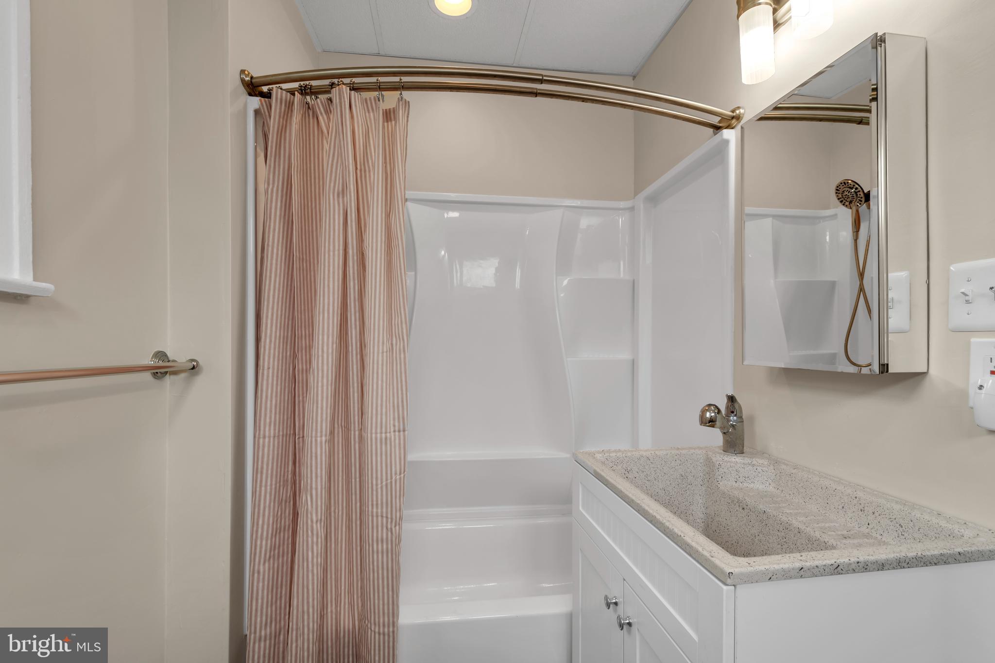 WALTHERSON - Residential