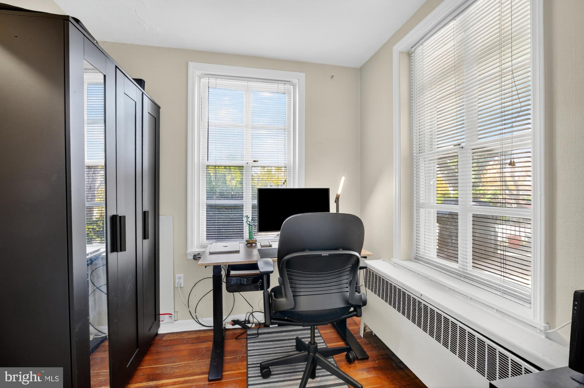 MANAYUNK - Residential Income