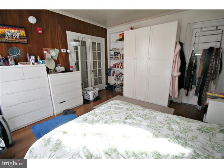 MANAYUNK - Residential Income