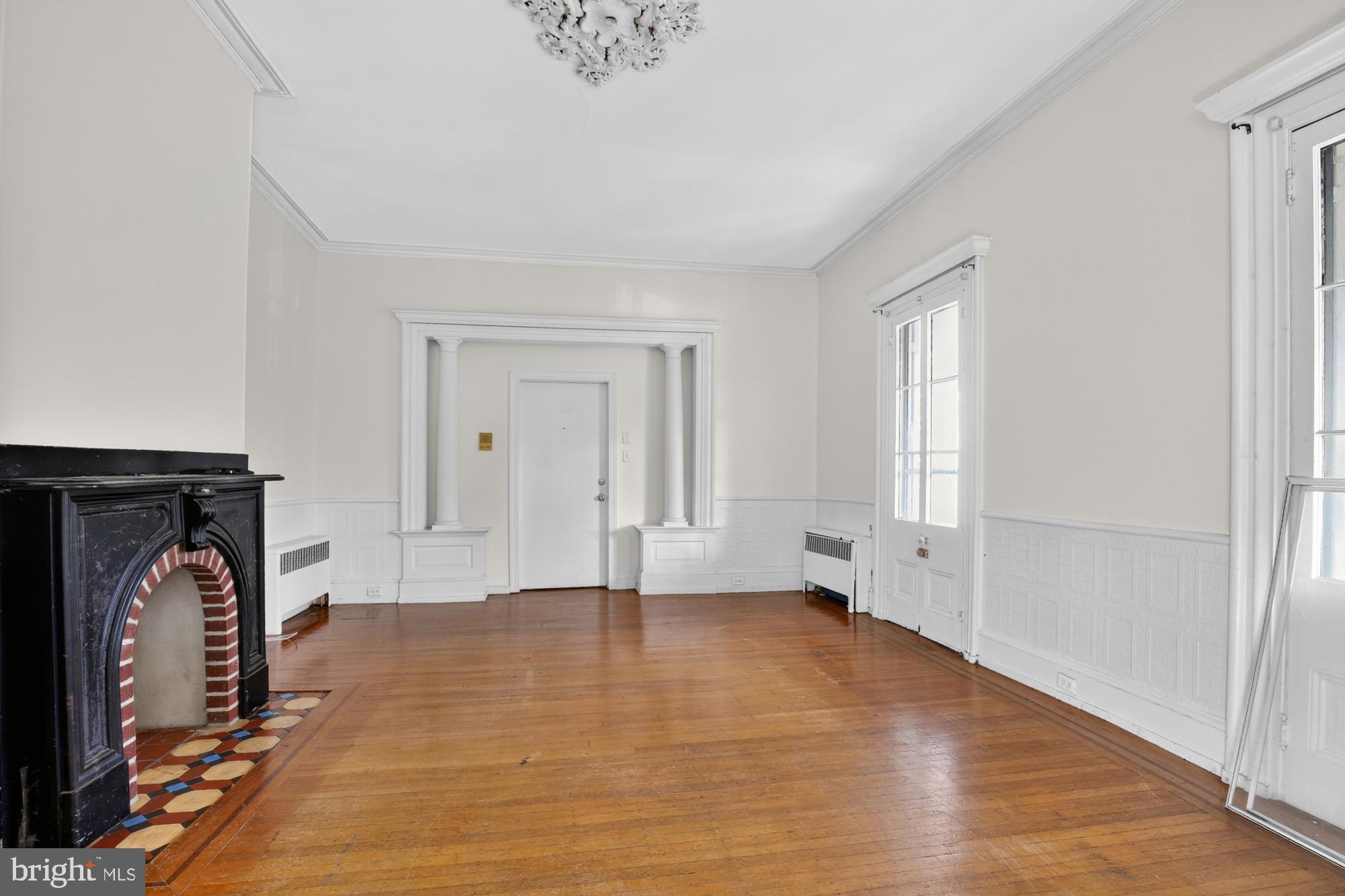 MANAYUNK - Residential Income