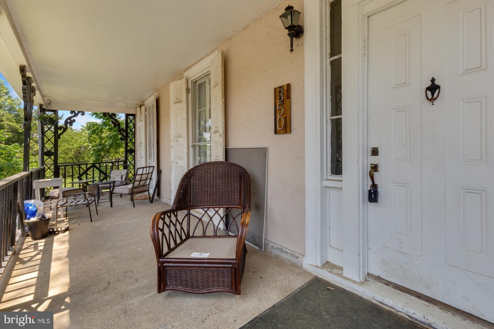 MANAYUNK - Residential Income