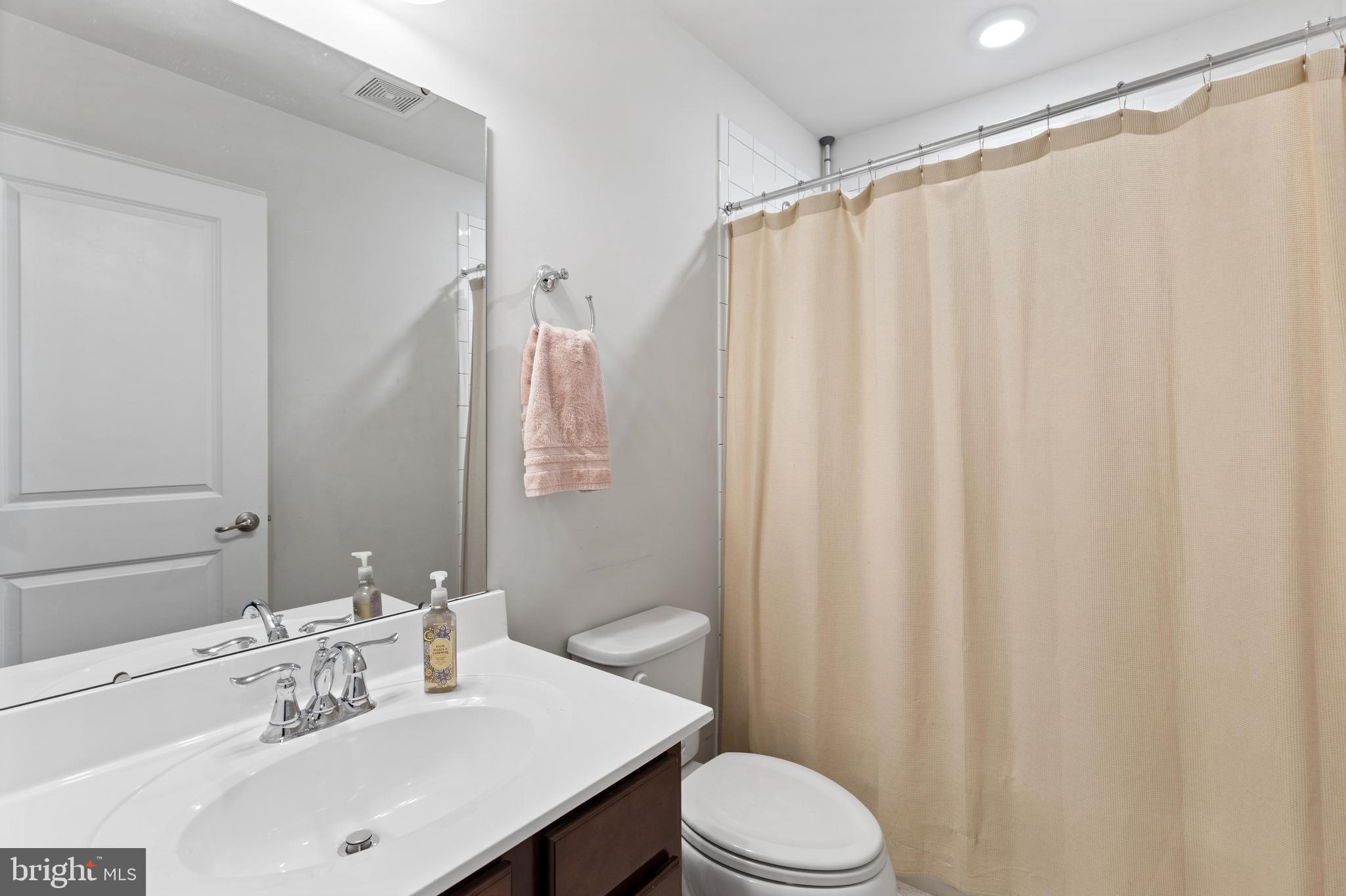 HIGHVIEW AT SOUDERTO - Residential