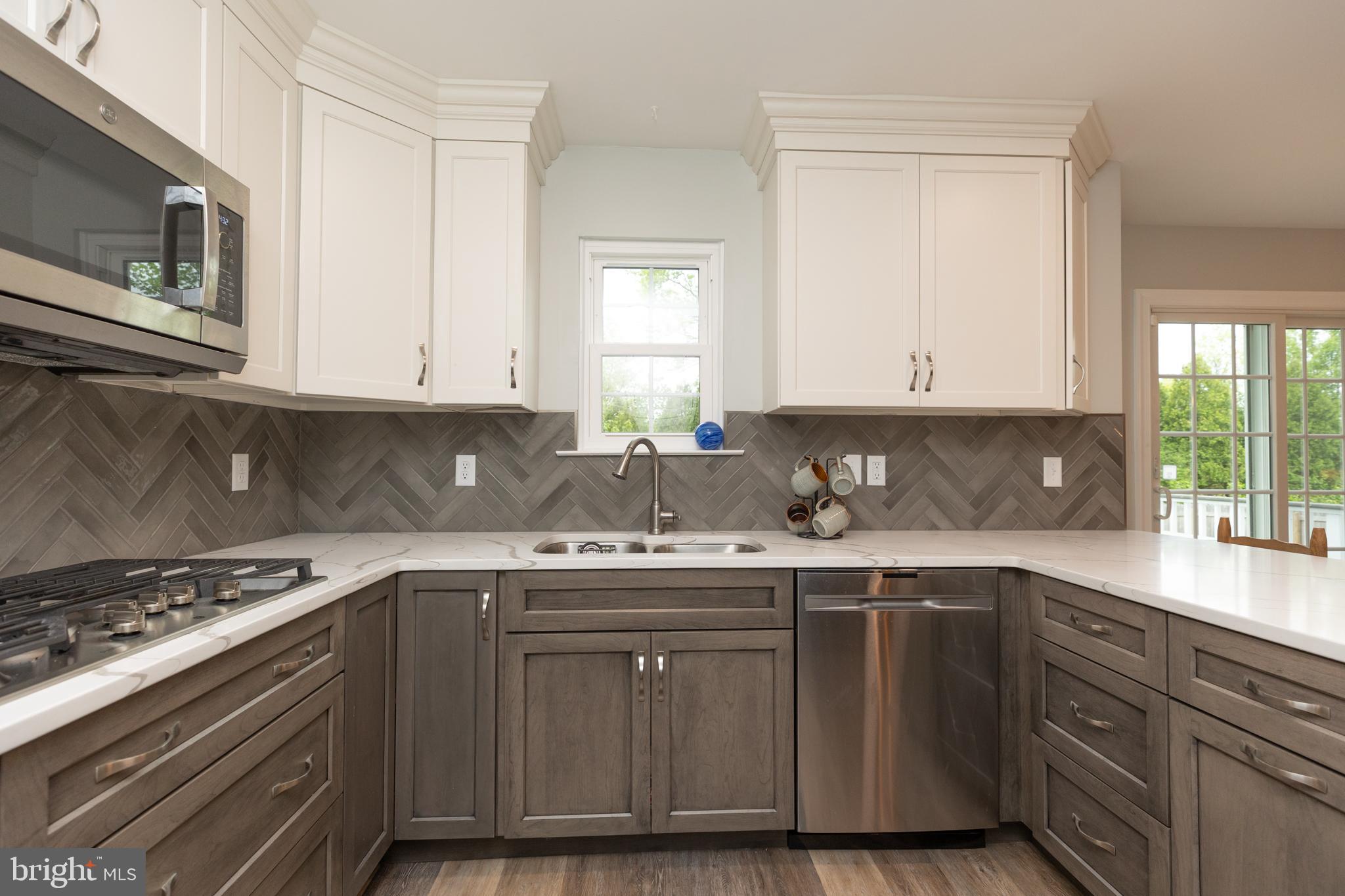 GRAY ACRES - Residential