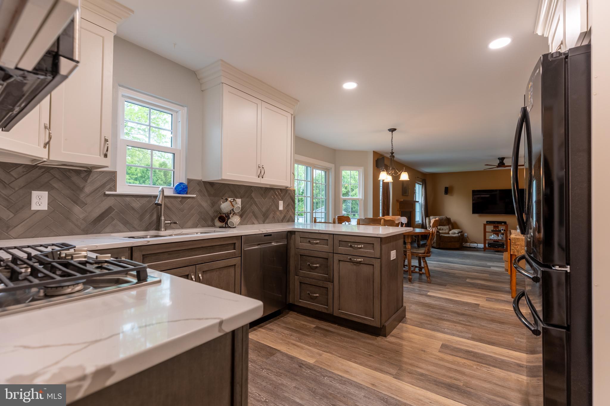 GRAY ACRES - Residential