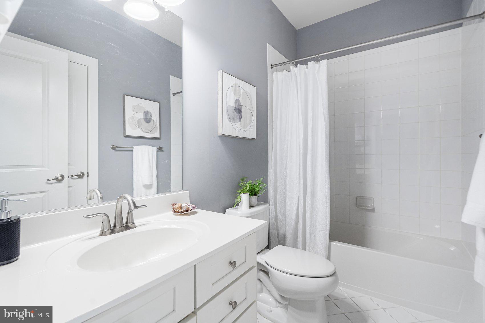 ANNE ARUNDEL - Residential Lease