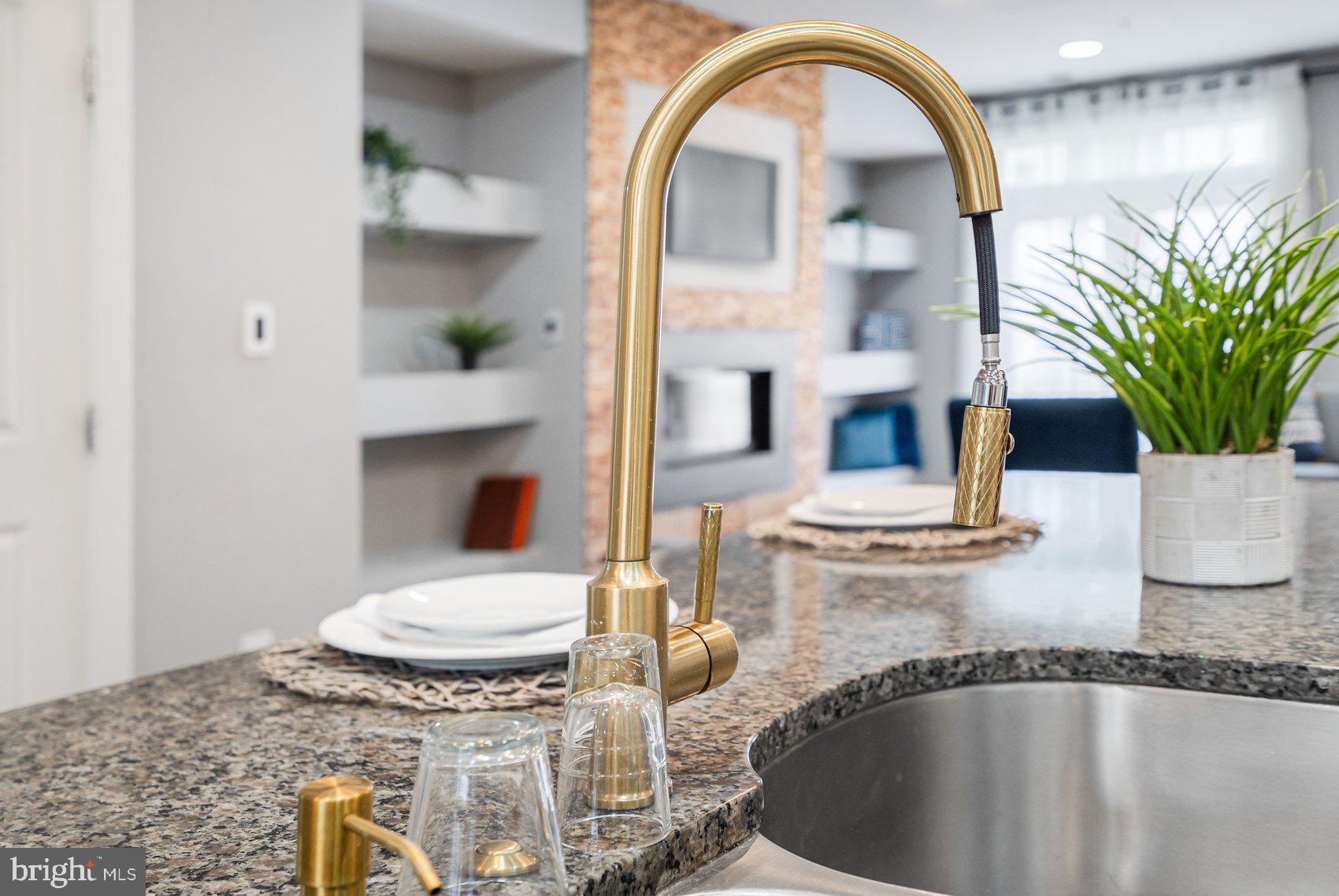 ANNE ARUNDEL - Residential Lease