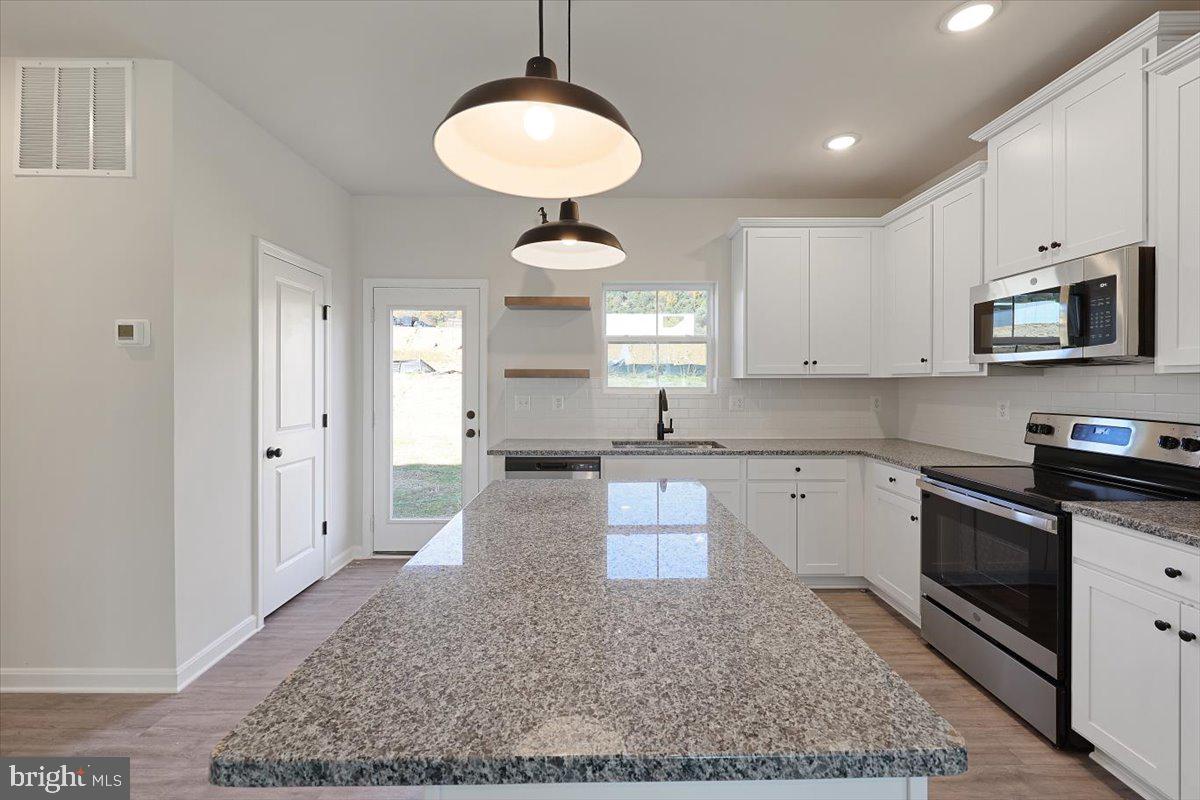 DILLON FARM - Residential