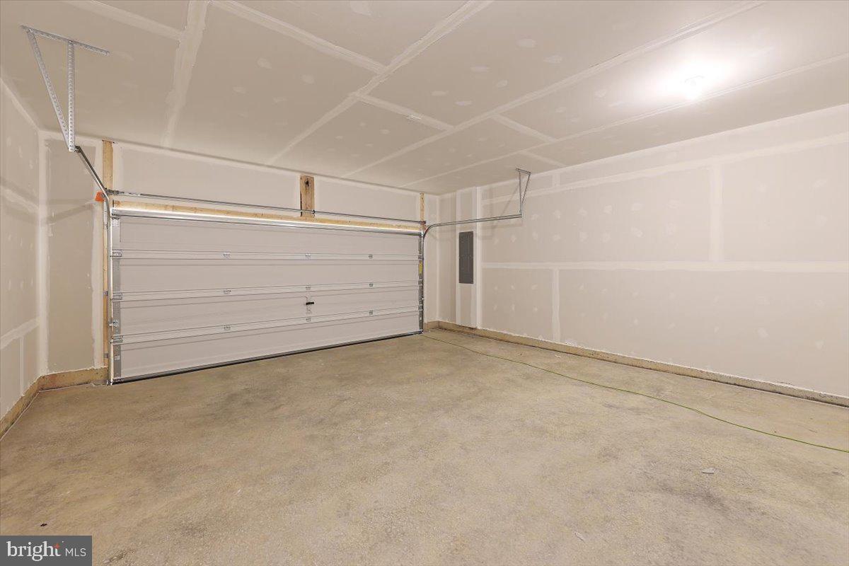 DILLON FARM - Residential