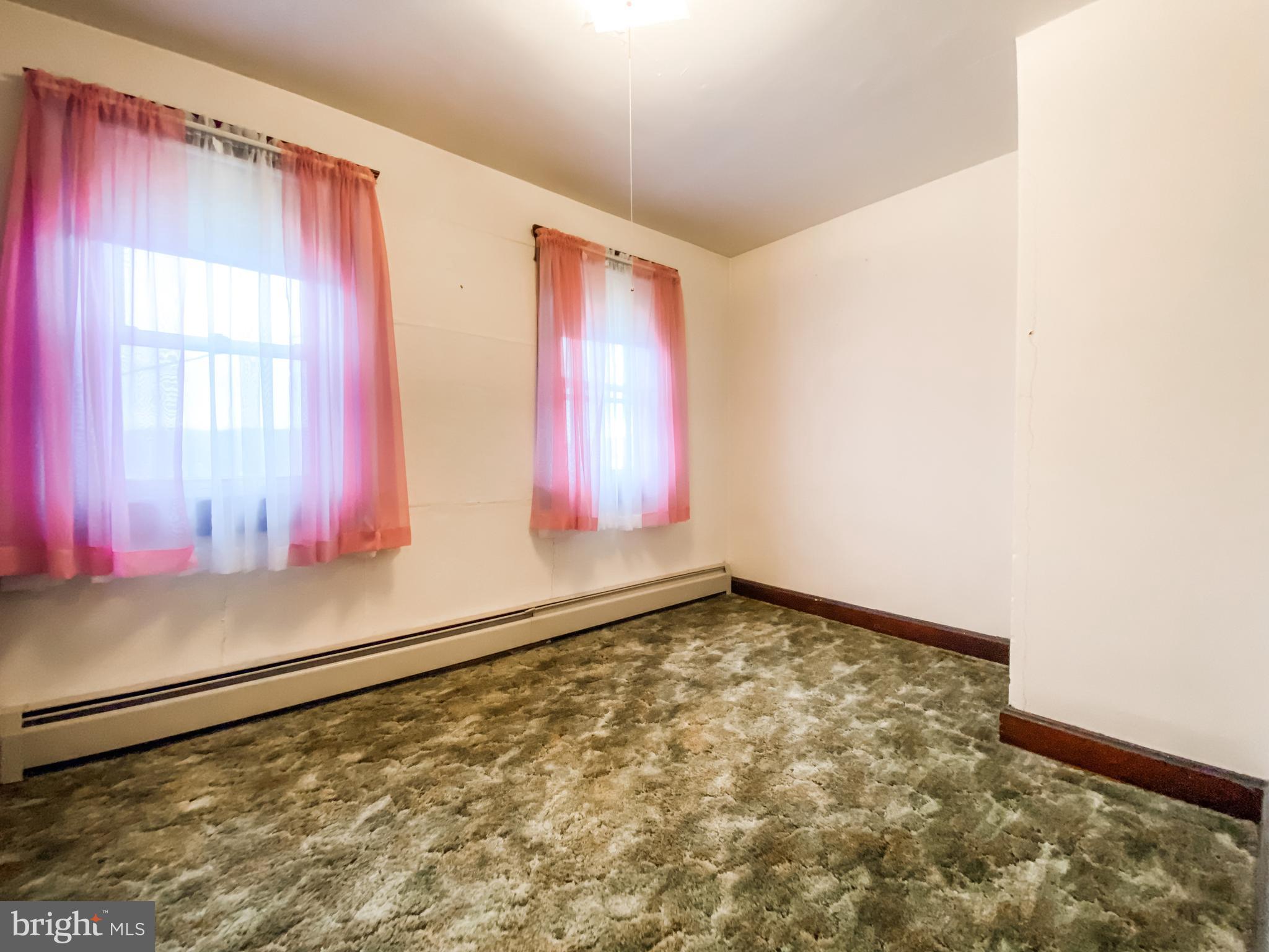 SOUTH END - Residential