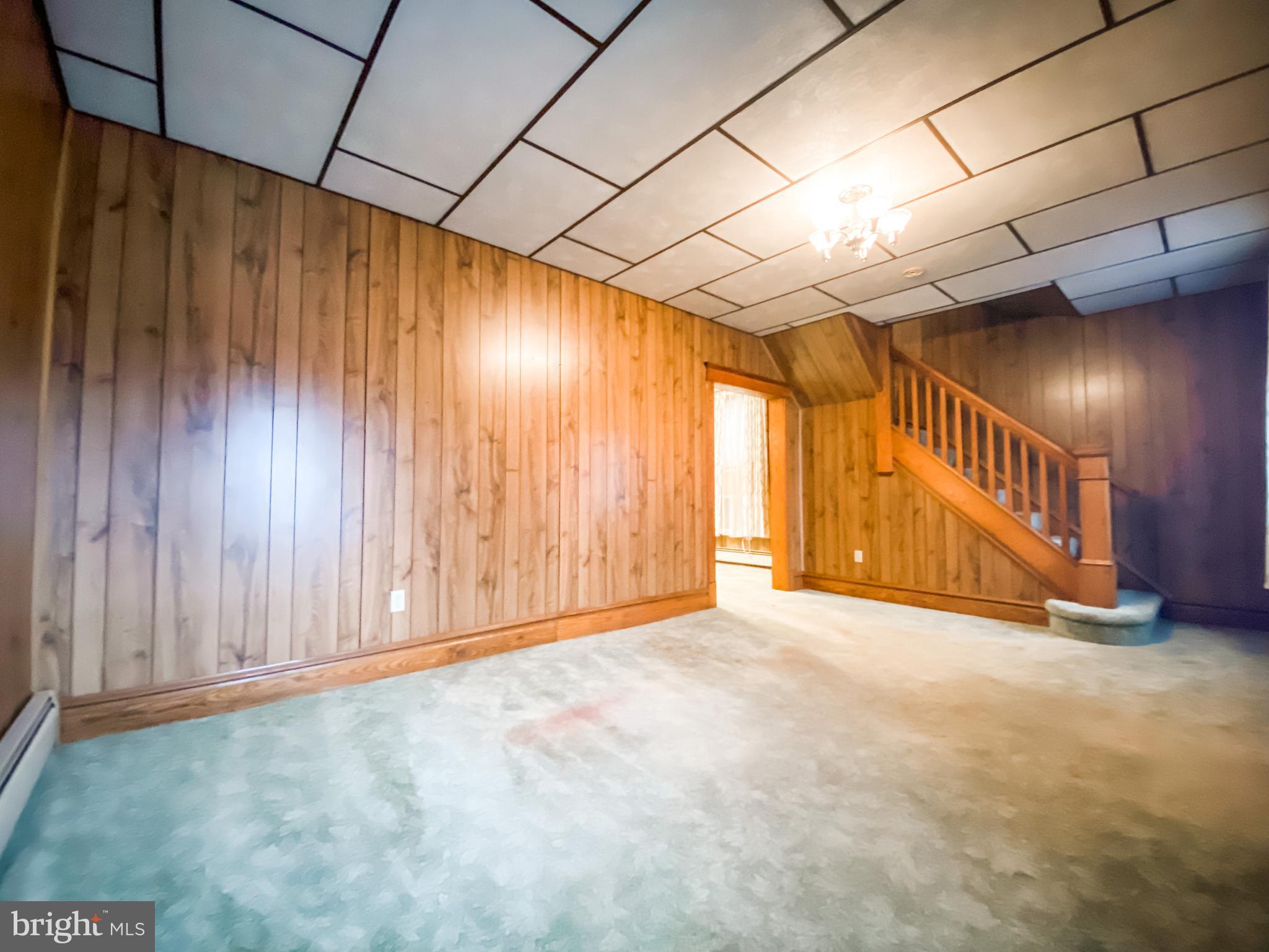 SOUTH END - Residential