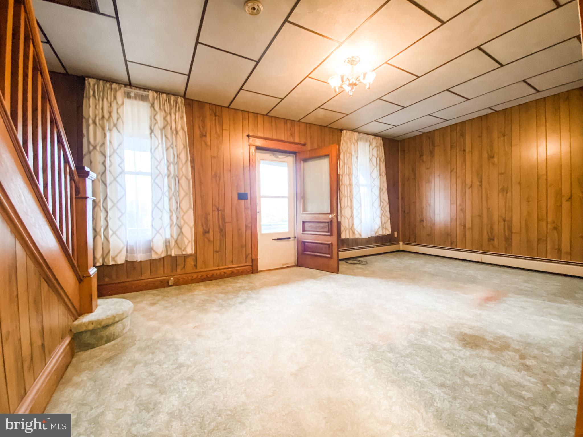 SOUTH END - Residential