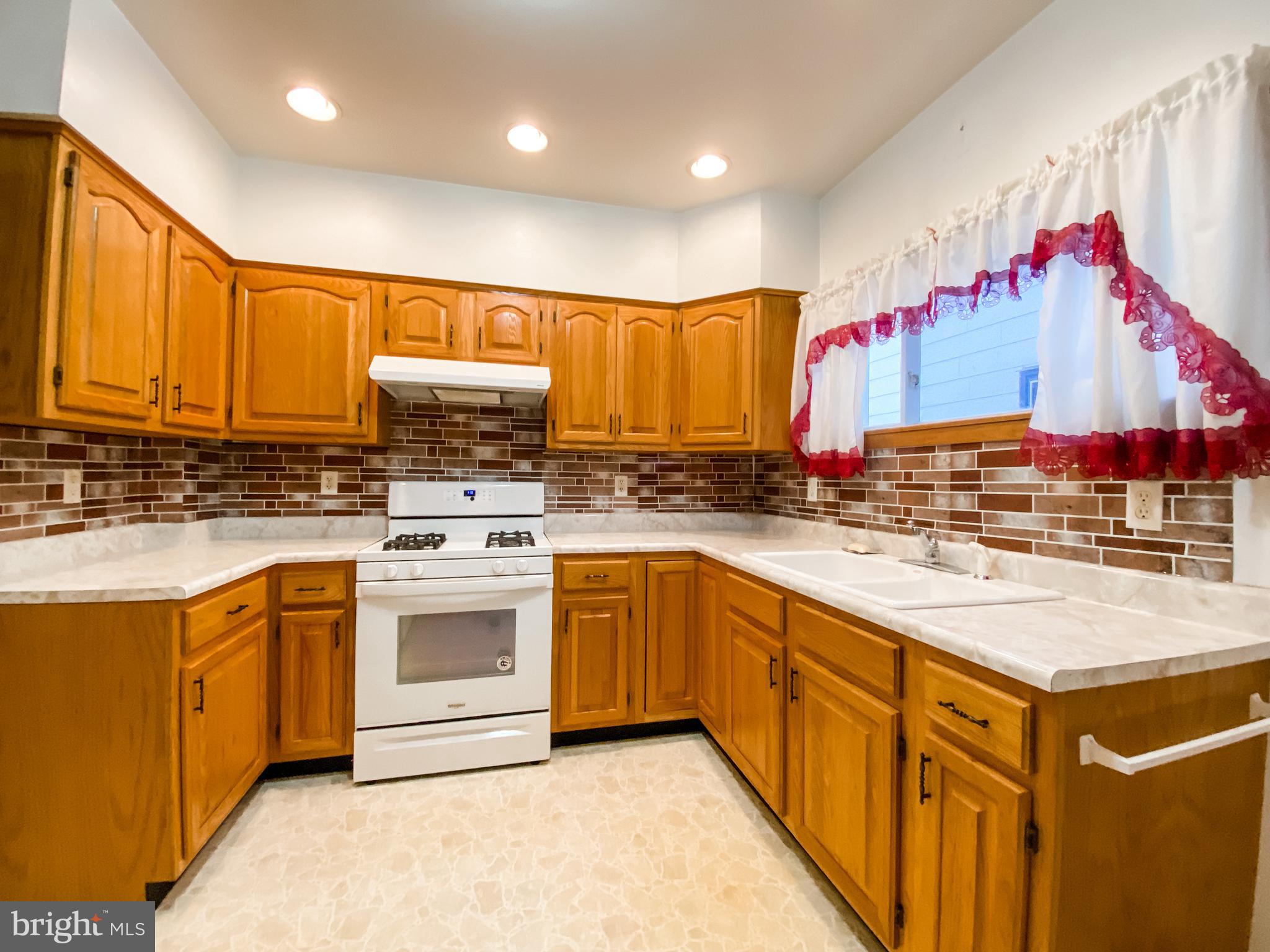 SOUTH END - Residential