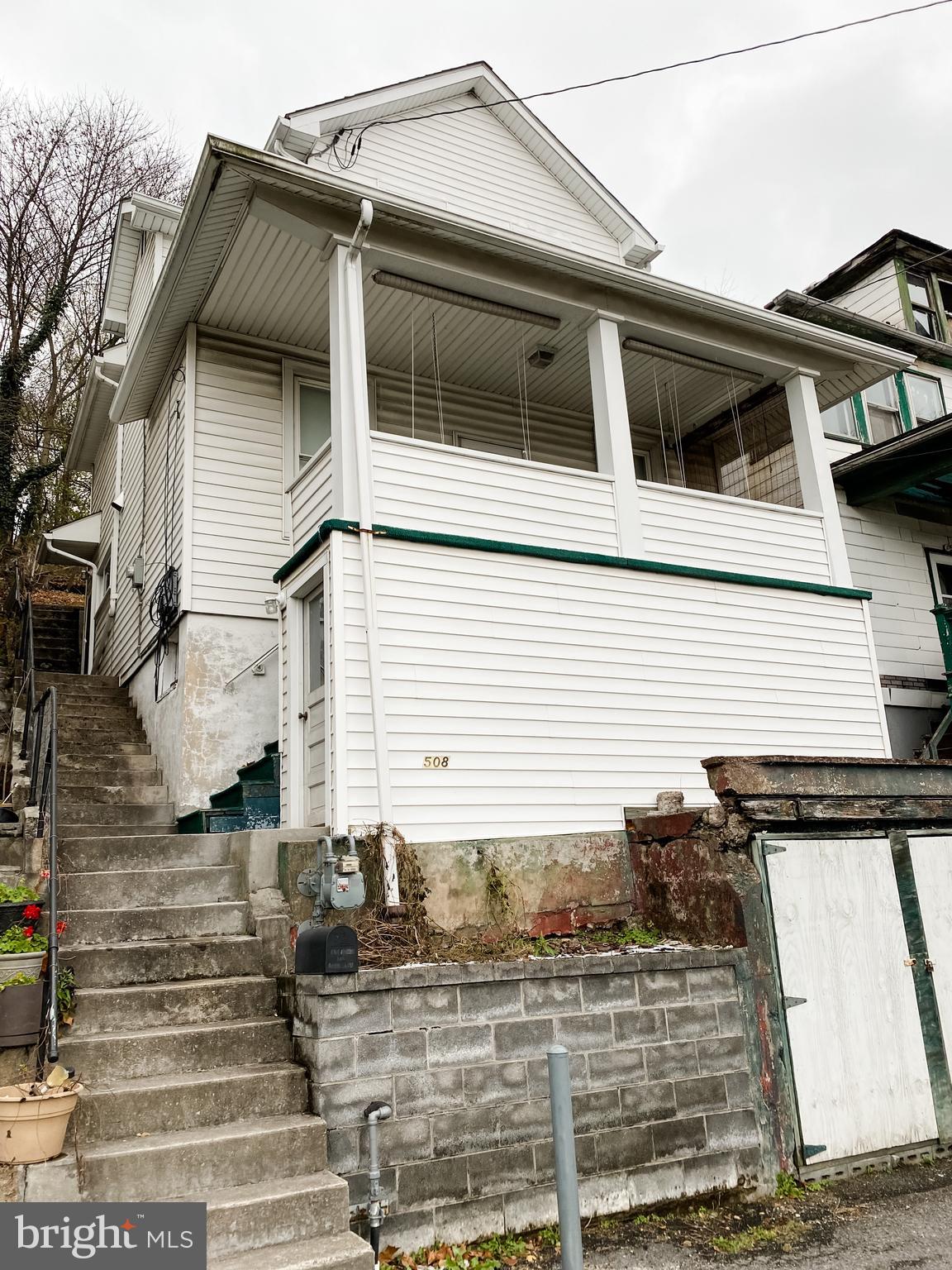 SOUTH END - Residential