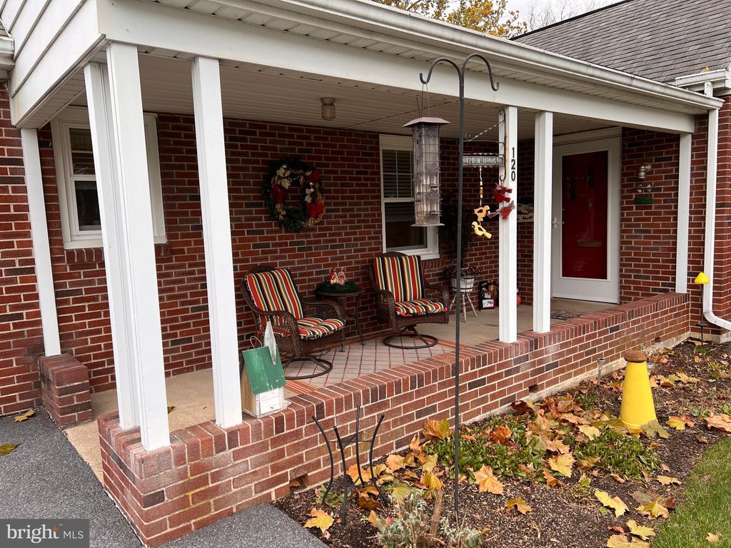 Photo of 120 N 11TH ST, AKRON, PA 17501 (MLS # PALA2028900)