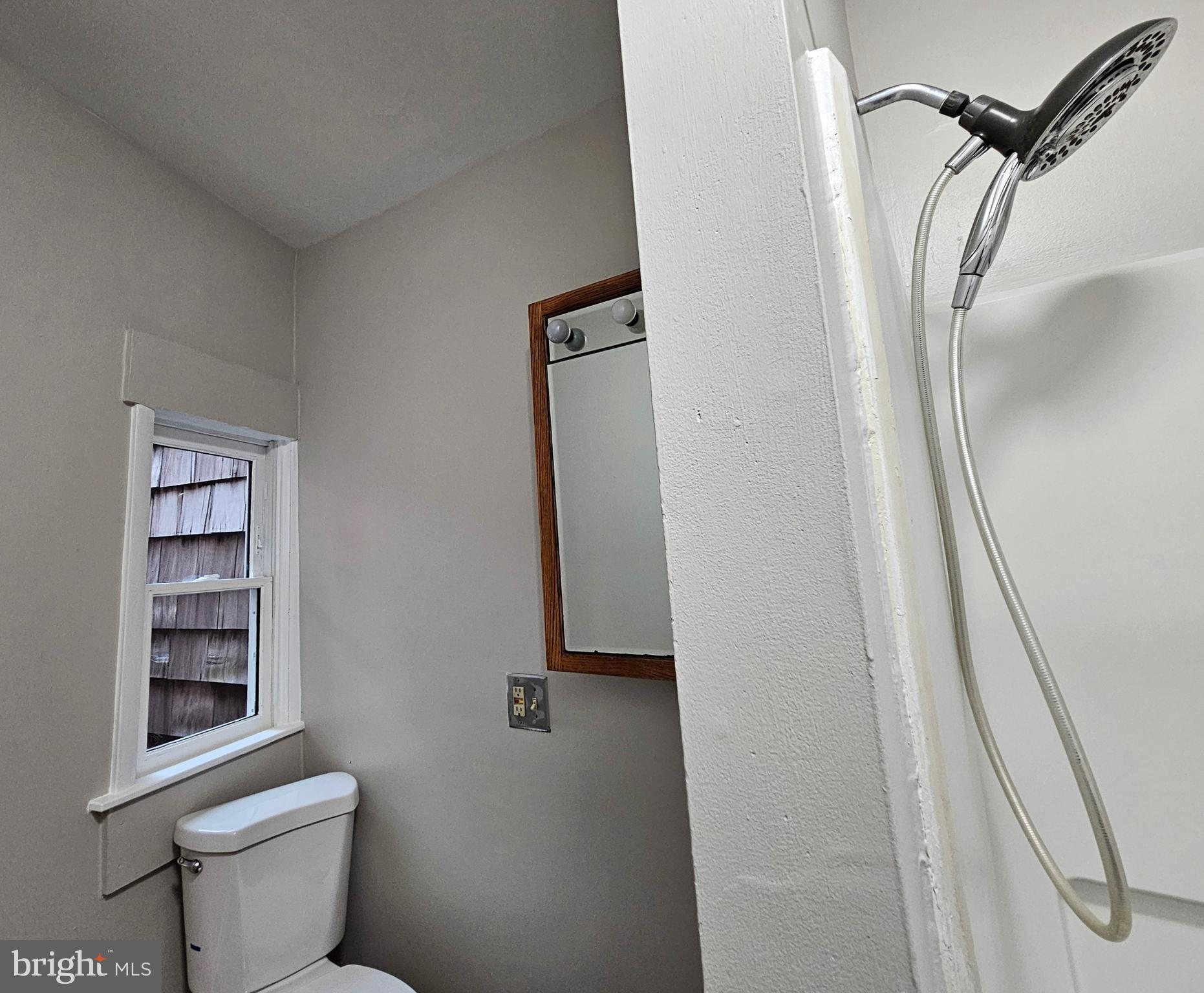 ANNAPOLIS - Residential Lease