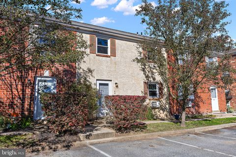 Condo For Sale - 117 Railroad Avenue #A7<br/> WEST GROVE, PA 19390