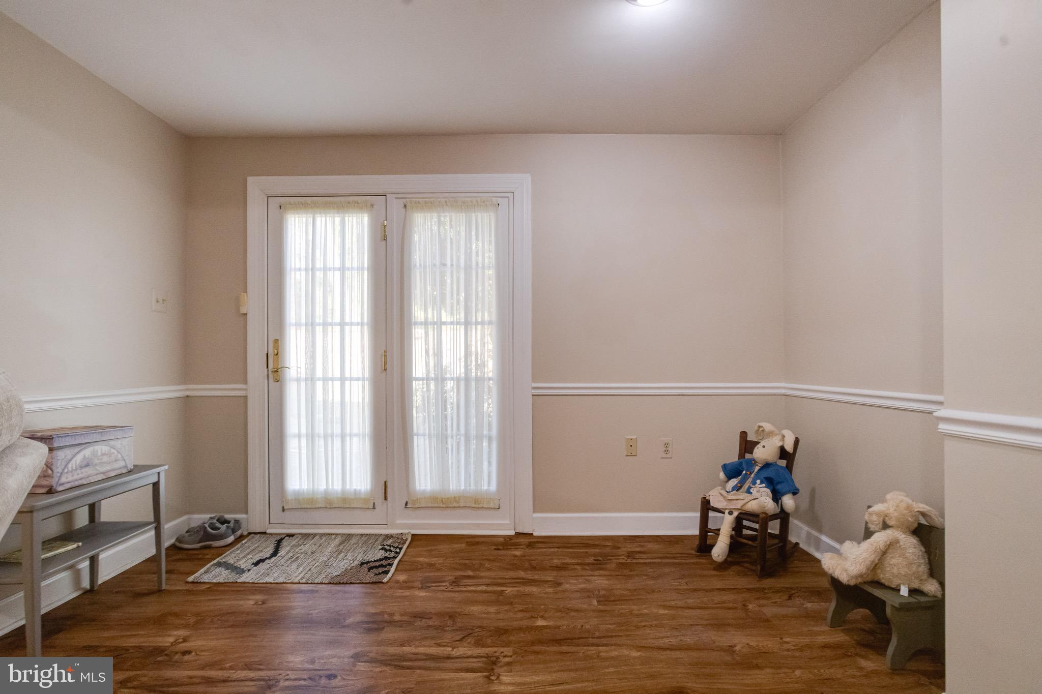 TEMPLE HILLS - Residential