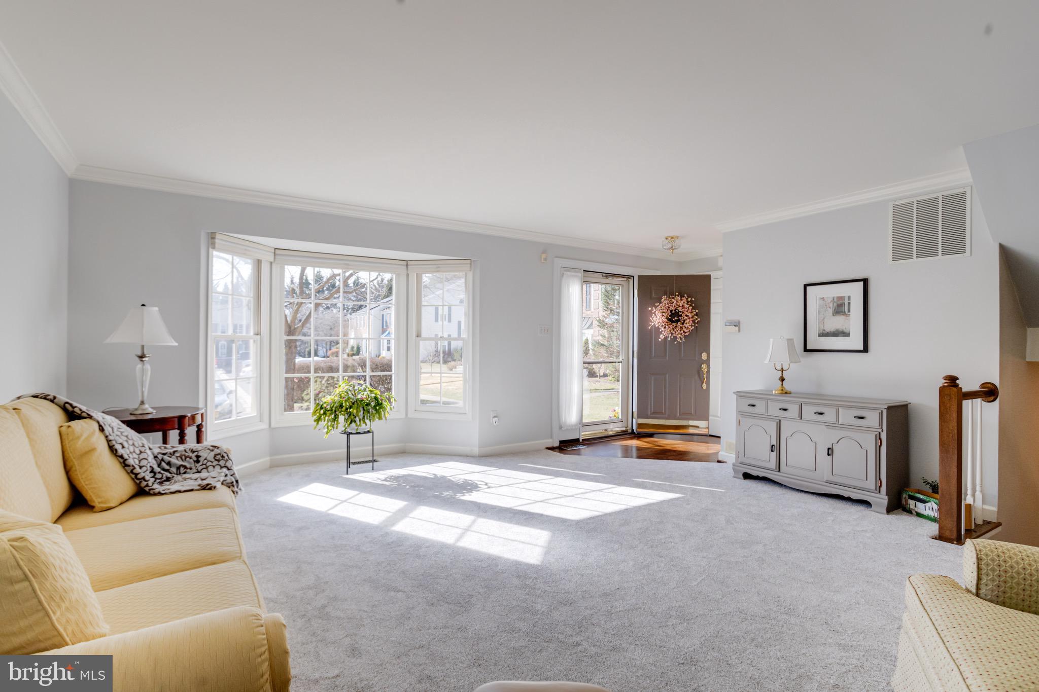 TEMPLE HILLS - Residential