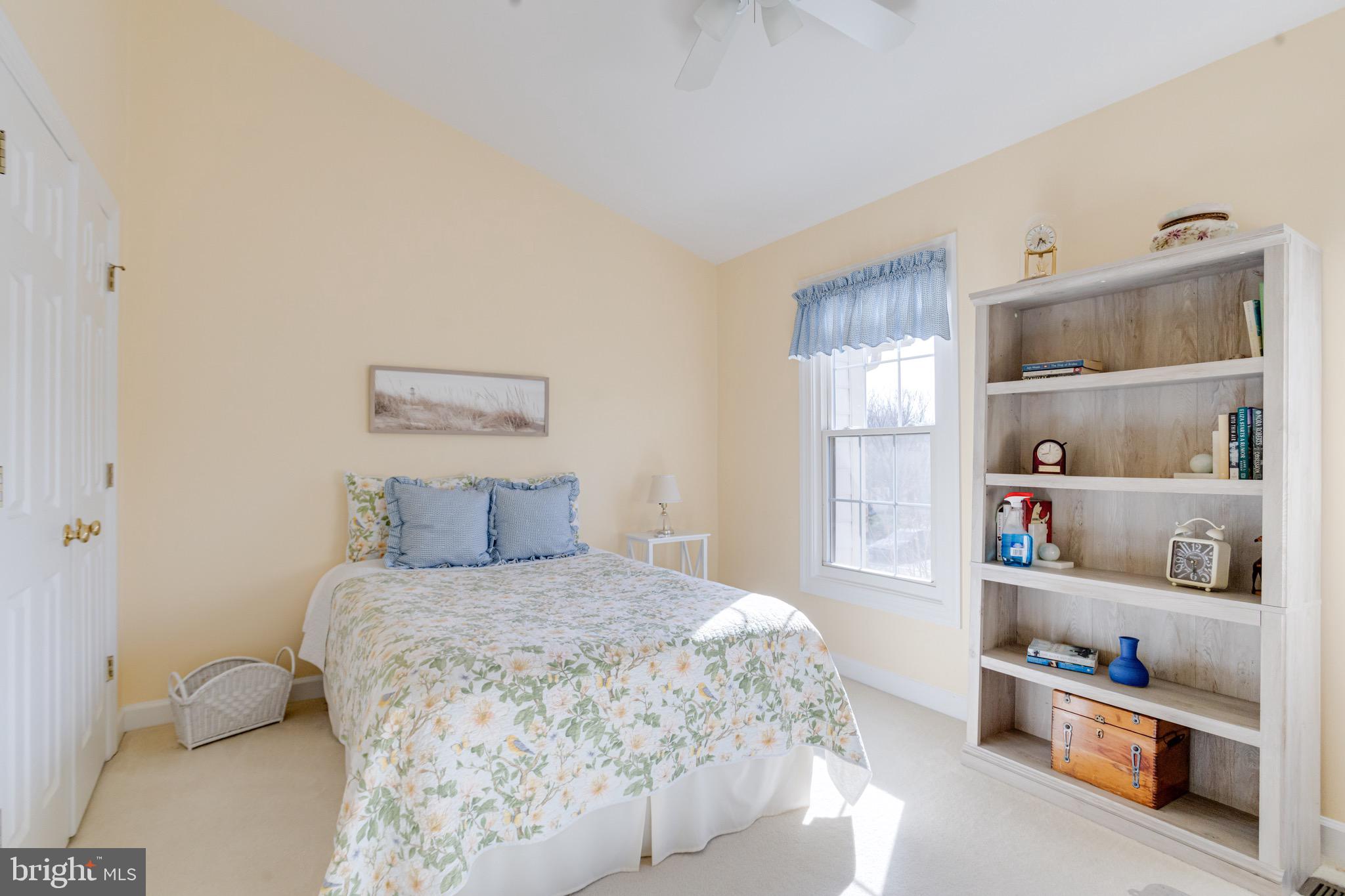 TEMPLE HILLS - Residential