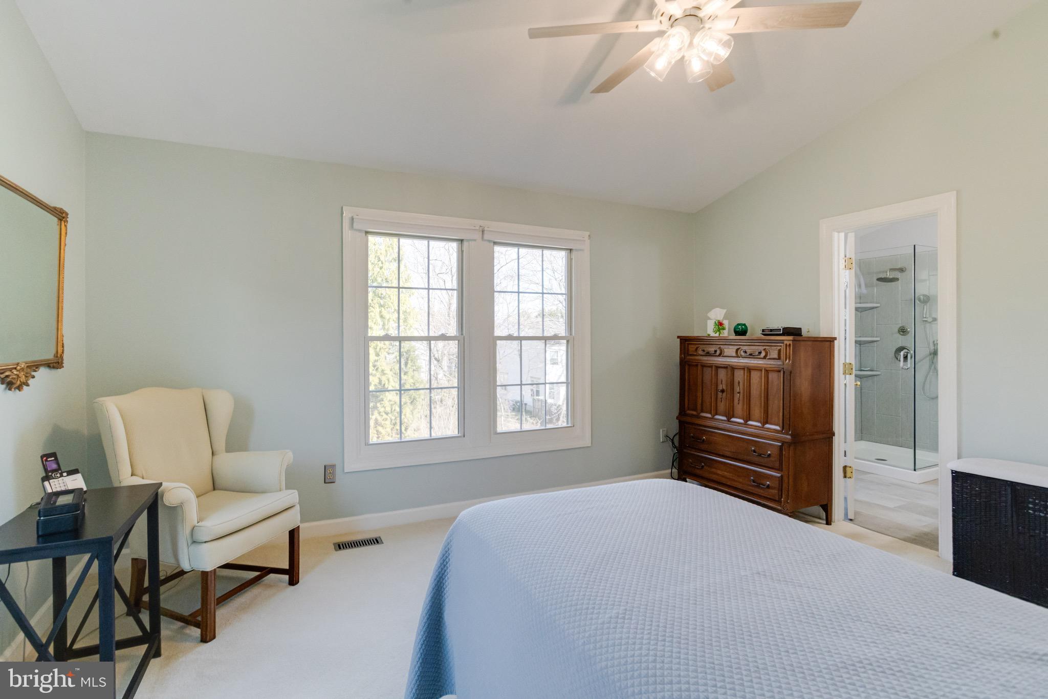 TEMPLE HILLS - Residential