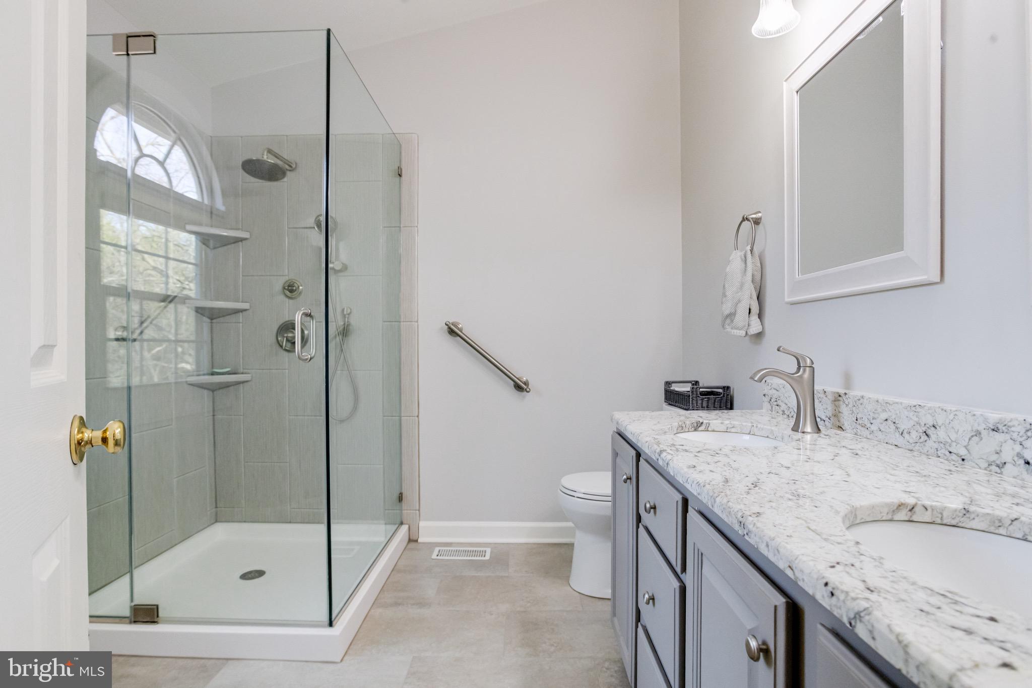 TEMPLE HILLS - Residential