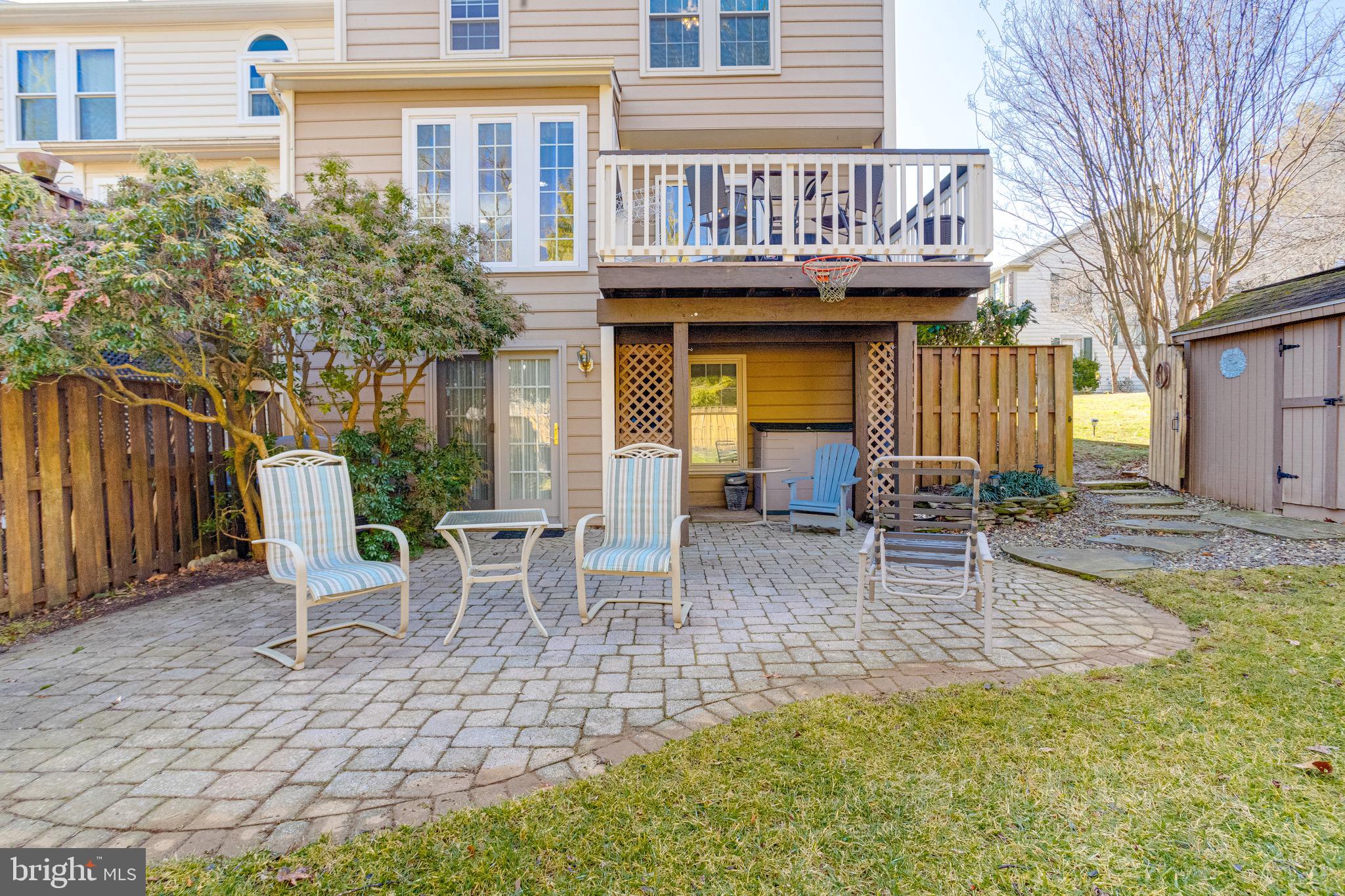 TEMPLE HILLS - Residential