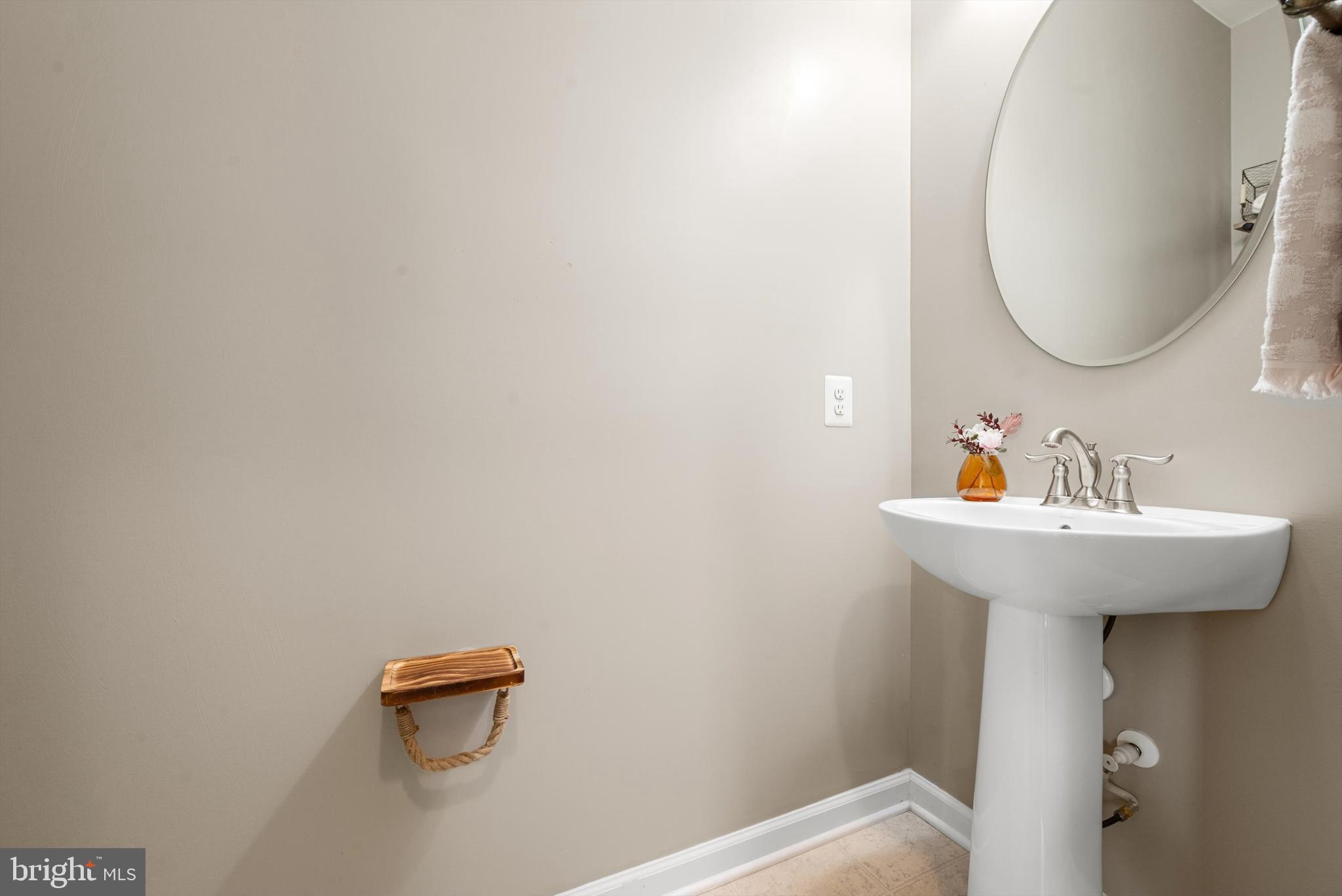 POTOMAC STATION - Residential