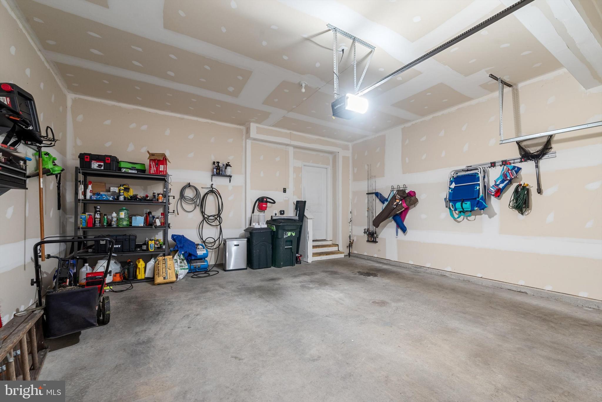 POTOMAC STATION - Residential