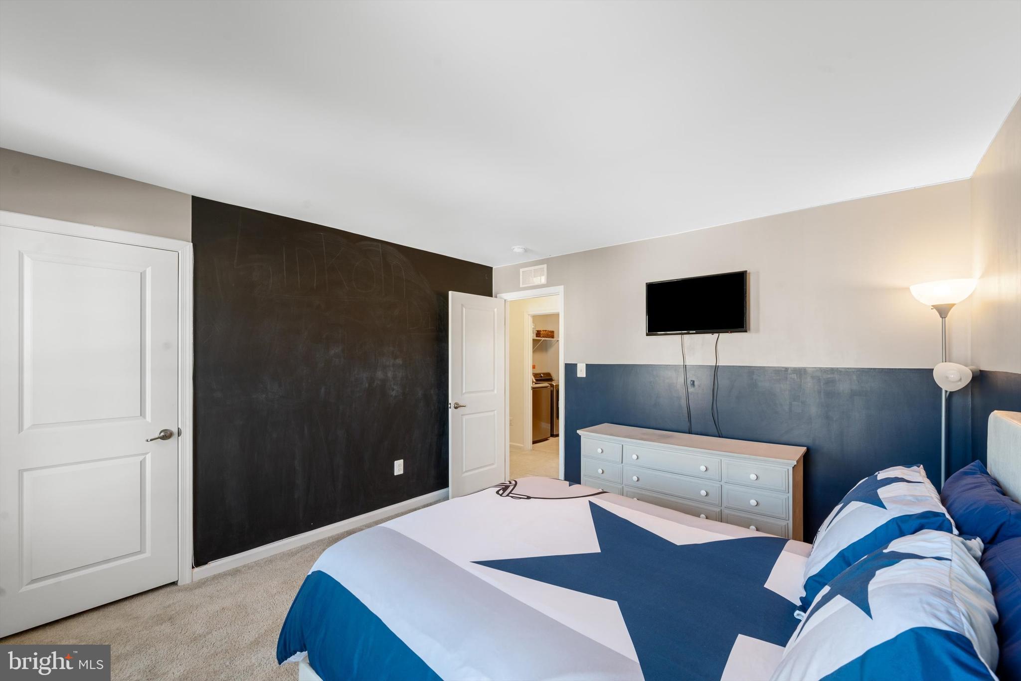 POTOMAC STATION - Residential