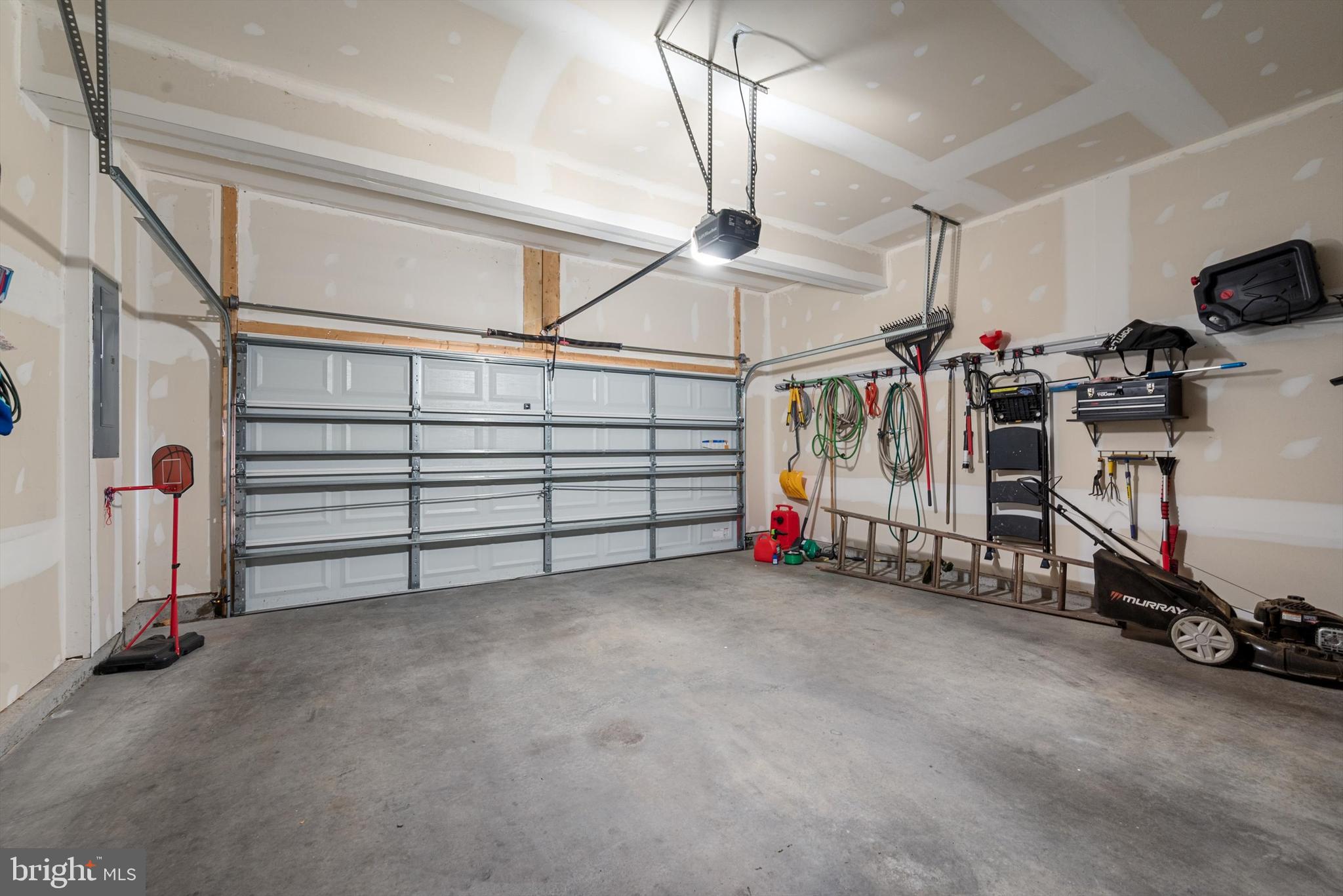 POTOMAC STATION - Residential