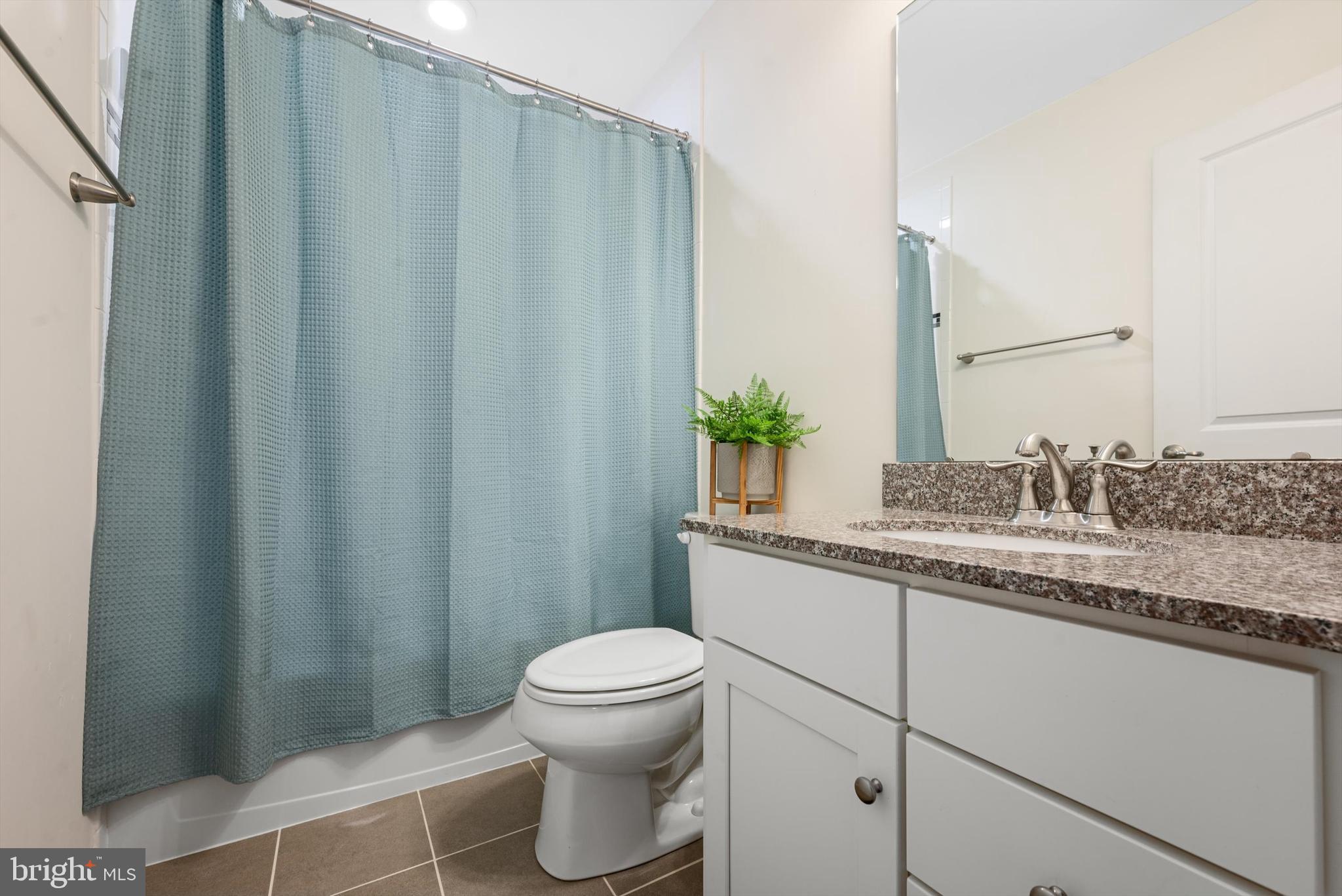 POTOMAC STATION - Residential